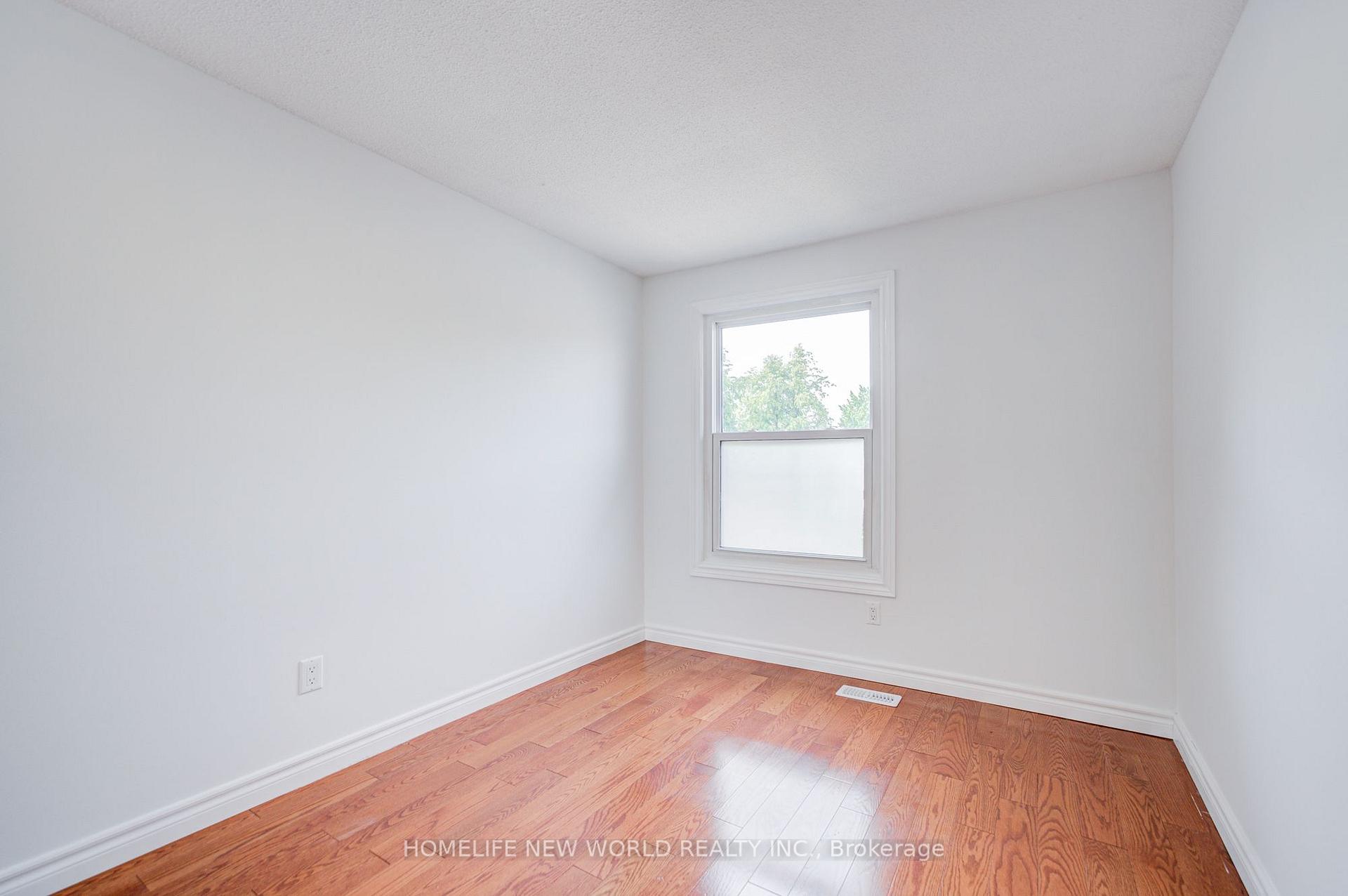 Photo 41 of 94 Hord Crescent, Vaughan, Lakeview Estates — HOMEH