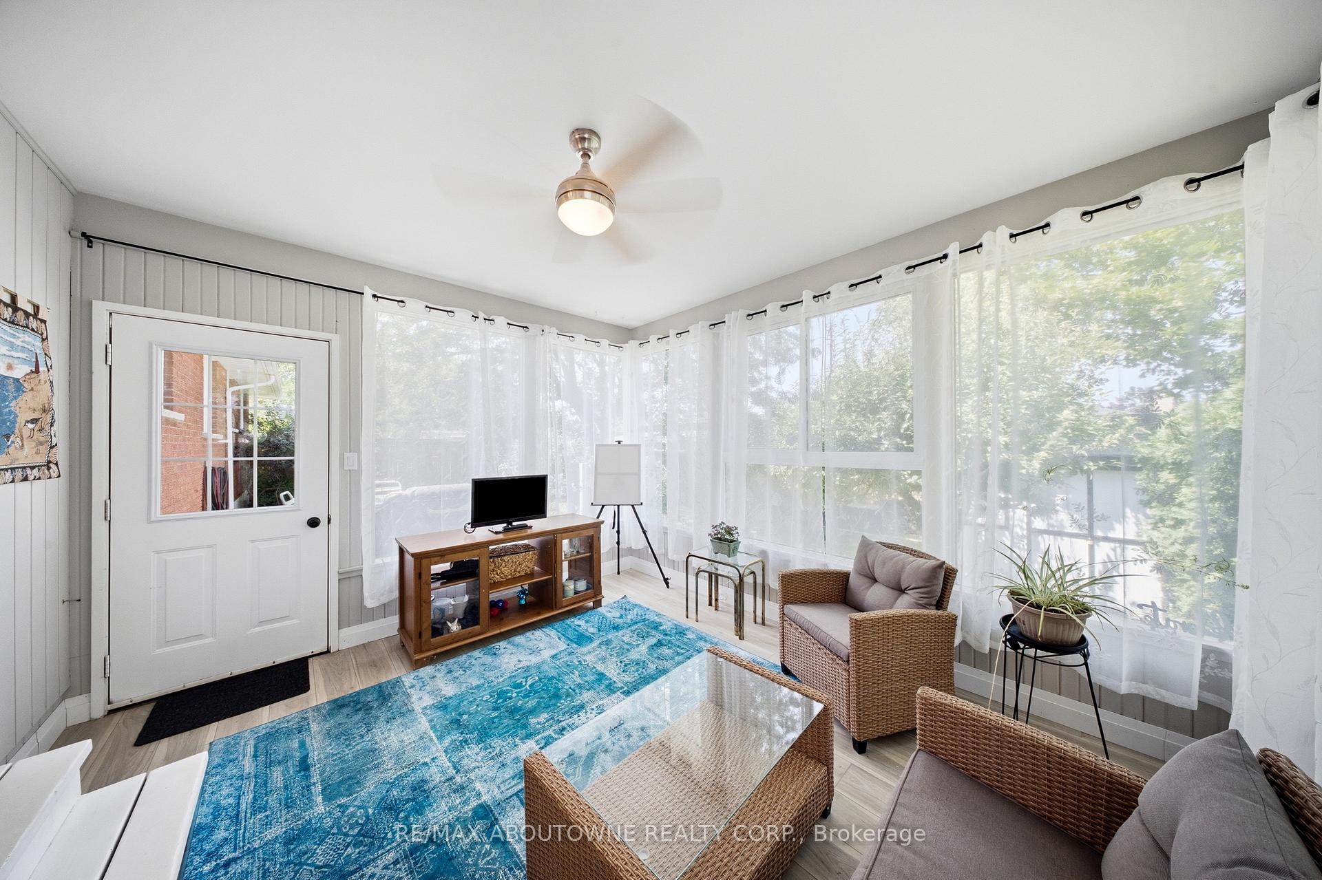 Photo 11 of 154 Lakeside Drive, Grimsby, Grimsby Beach — HOMEH