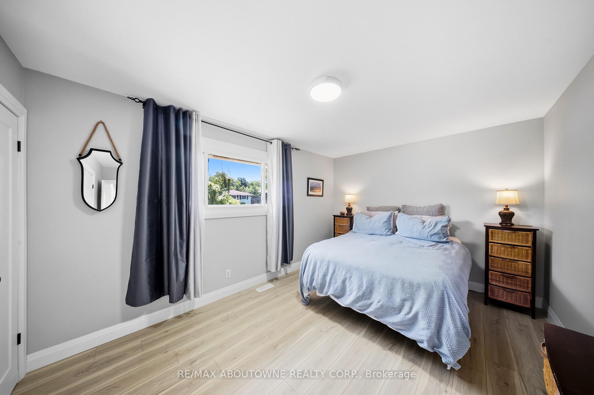 Photo 12 of 154 Lakeside Drive, Grimsby, Grimsby Beach — HOMEH