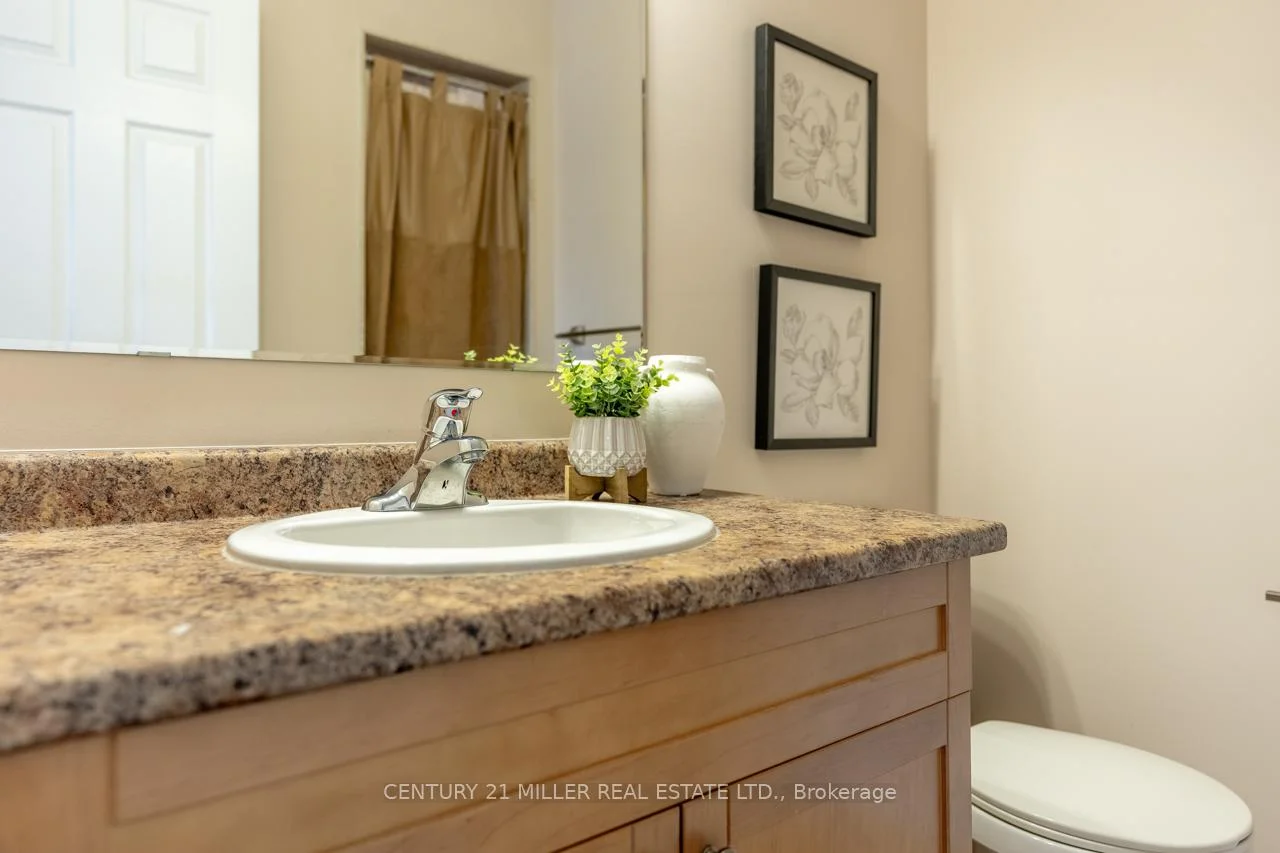 Photo 52 of 468 Coombs Court, Milton, Scott — HOMEH