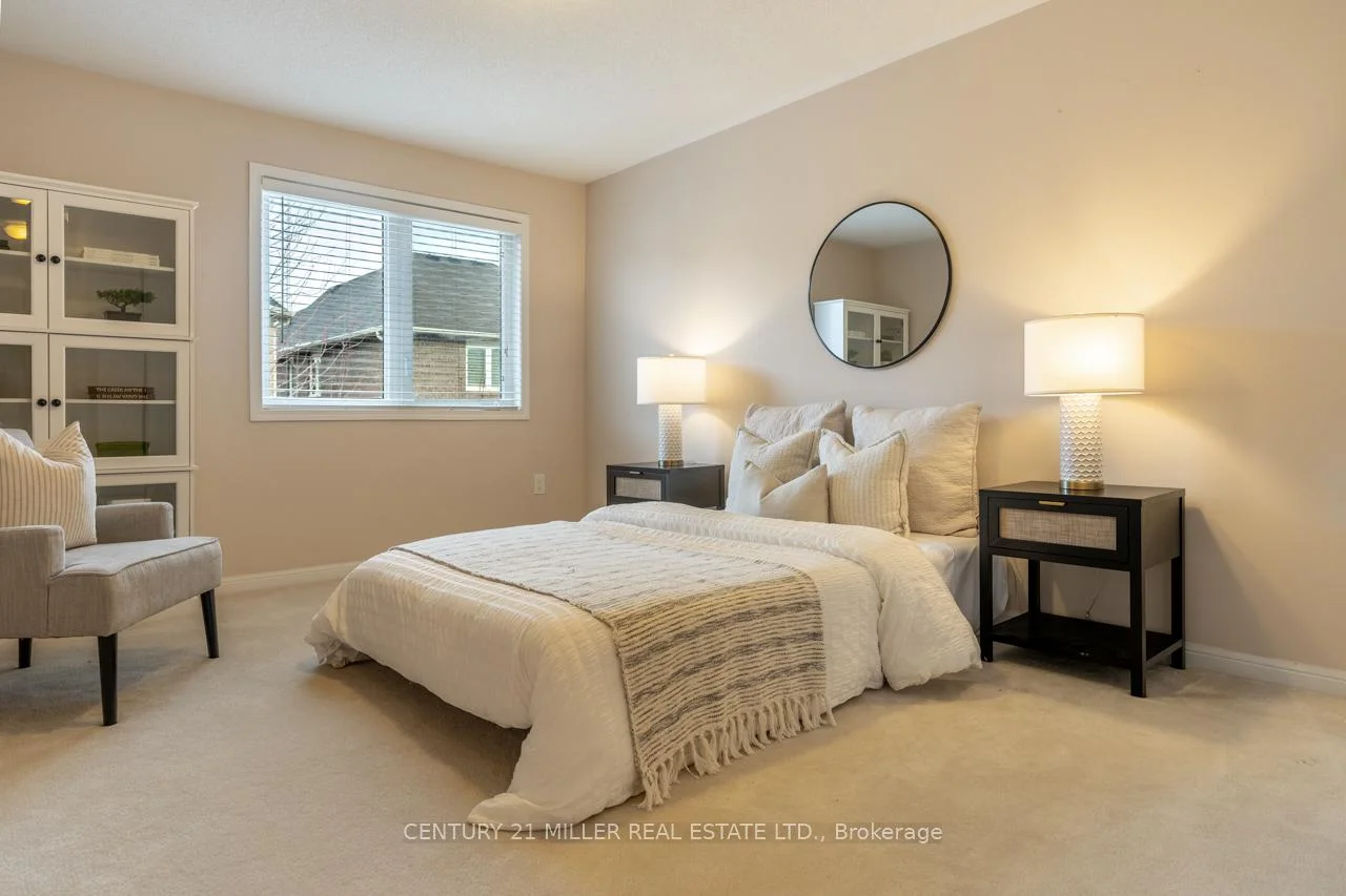 Photo 56 of 468 Coombs Court, Milton, Scott — HOMEH