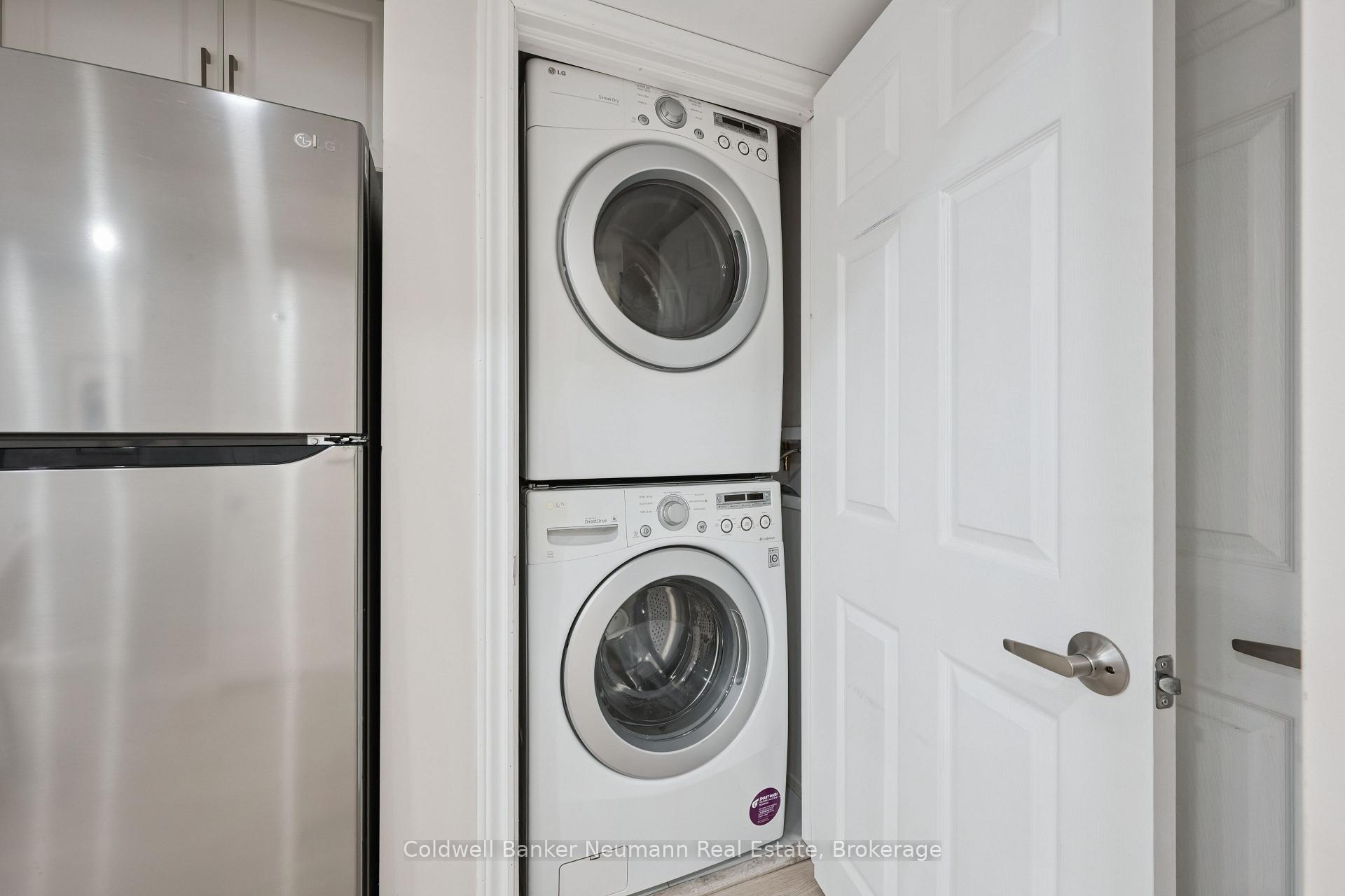 Photo 35 of 364 Imperial Road S, Guelph, Willow West/Sugarbush/West Acres — HOMEH
