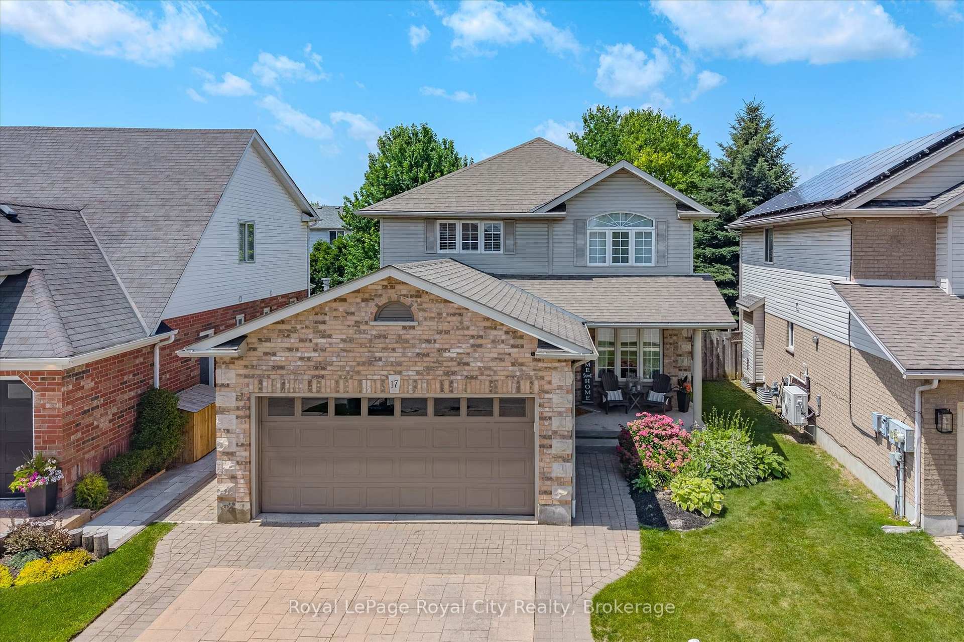 Photo 1 of 17 Carroll Crescent, Guelph, Clairfields/Hanlon Business Park — HOMEH