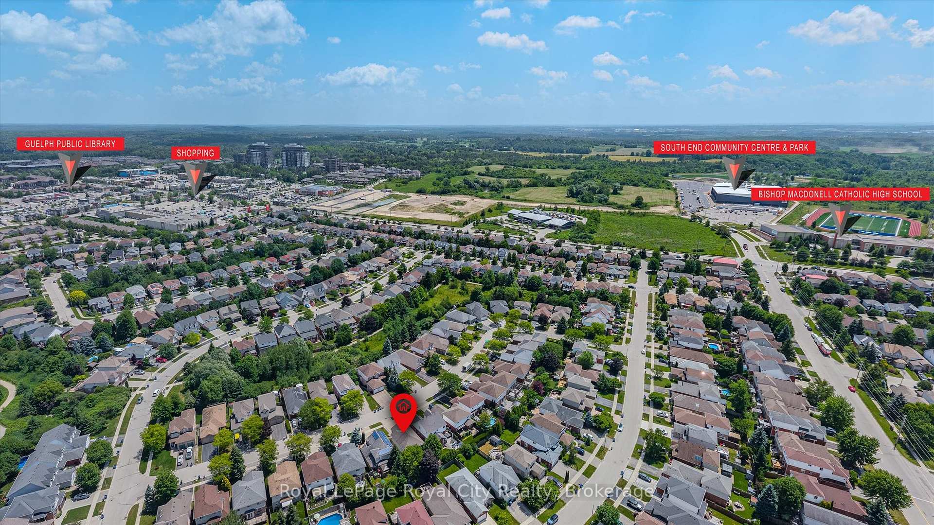 Photo 2 of 17 Carroll Crescent, Guelph, Clairfields/Hanlon Business Park — HOMEH