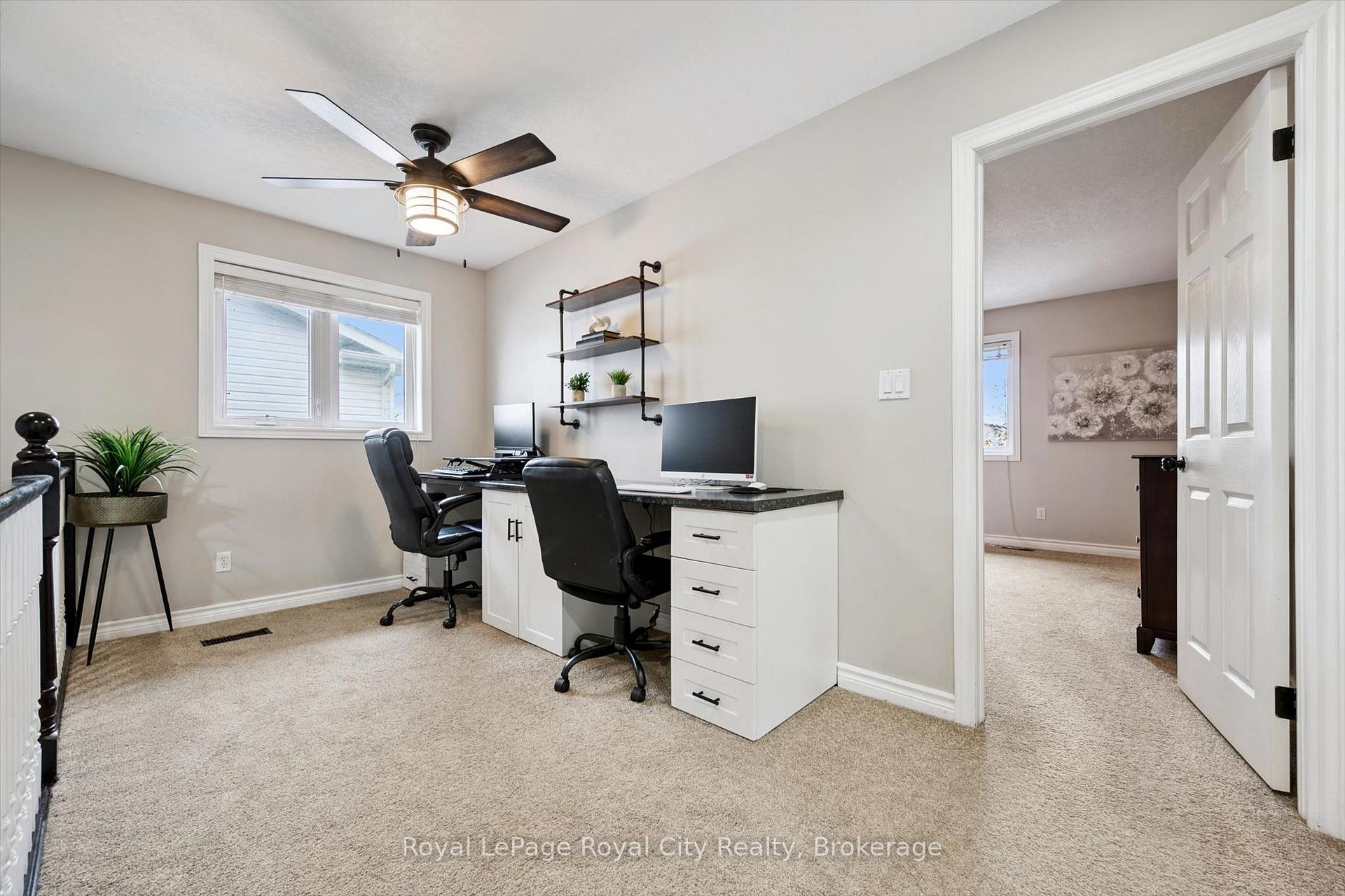 Photo 23 of 17 Carroll Crescent, Guelph, Clairfields/Hanlon Business Park — HOMEH