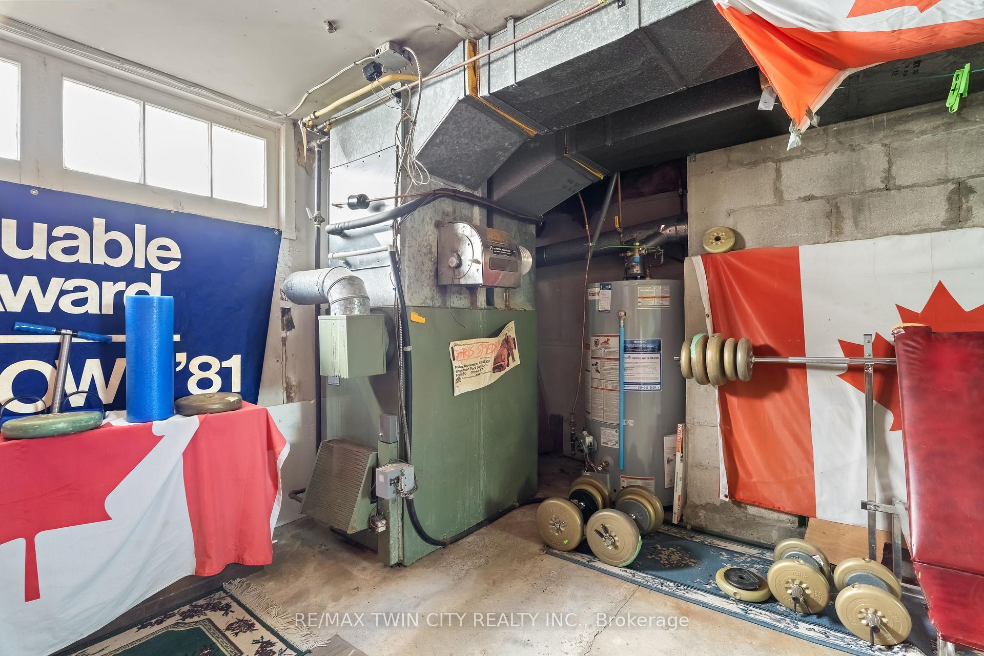Photo 21 of 273 Thaler Avenue, Kitchener, Chicopee/Freeport — HOMEH