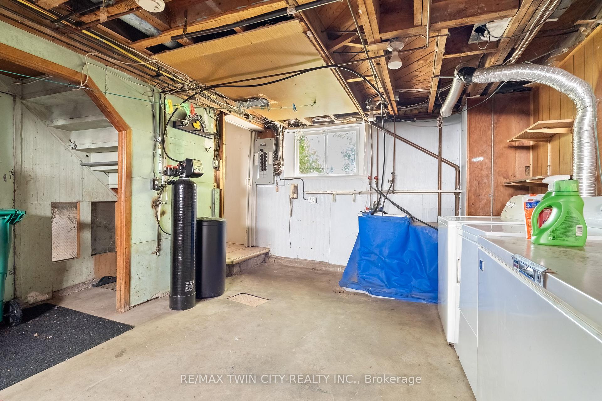 Photo 24 of 273 Thaler Avenue, Kitchener, Chicopee/Freeport — HOMEH