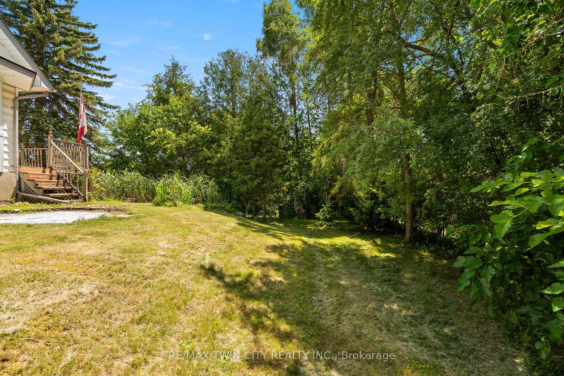 Photo 30 of 273 Thaler Avenue, Kitchener, Chicopee/Freeport — HOMEH
