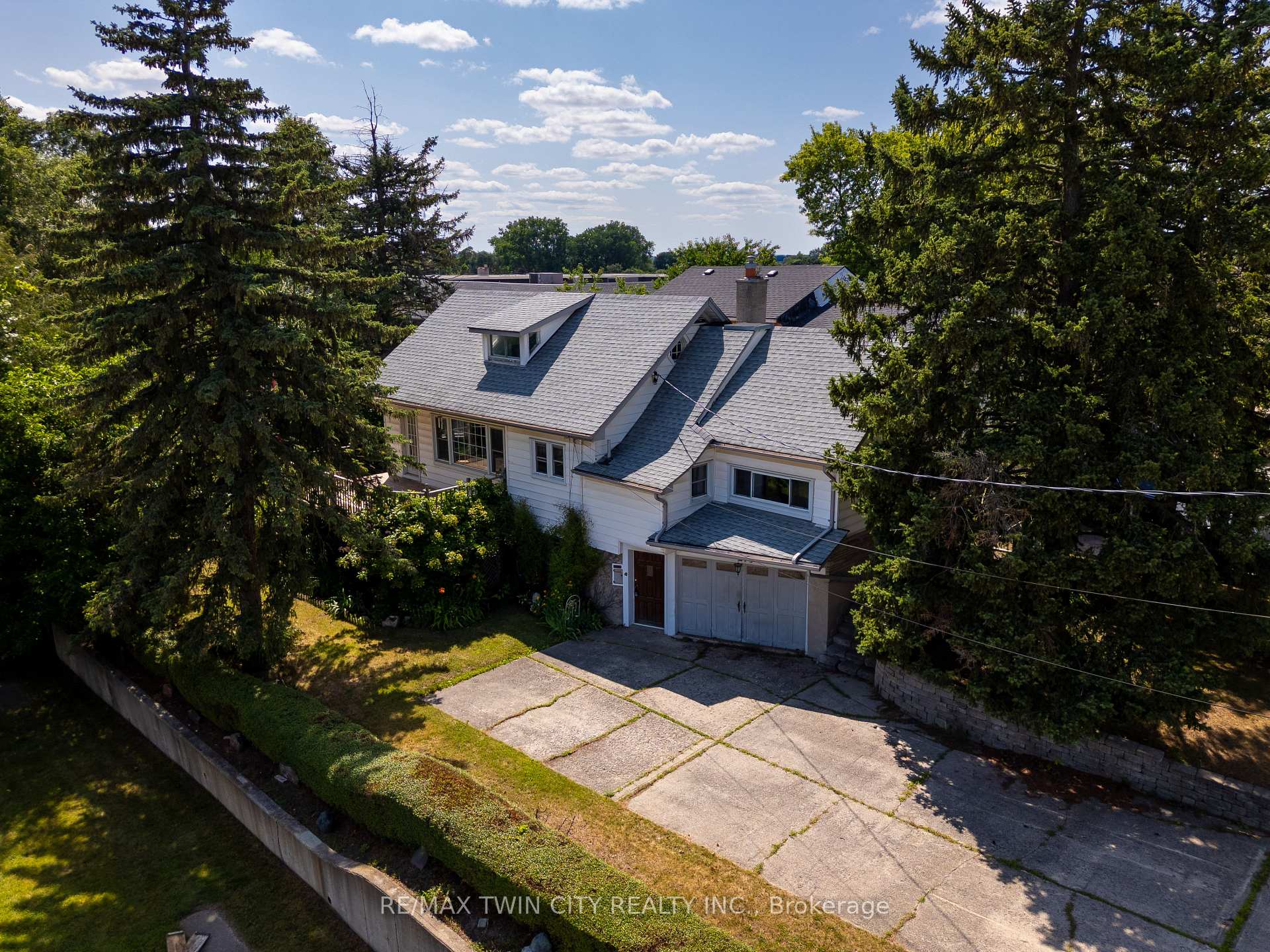 Photo 36 of 273 Thaler Avenue, Kitchener, Chicopee/Freeport — HOMEH