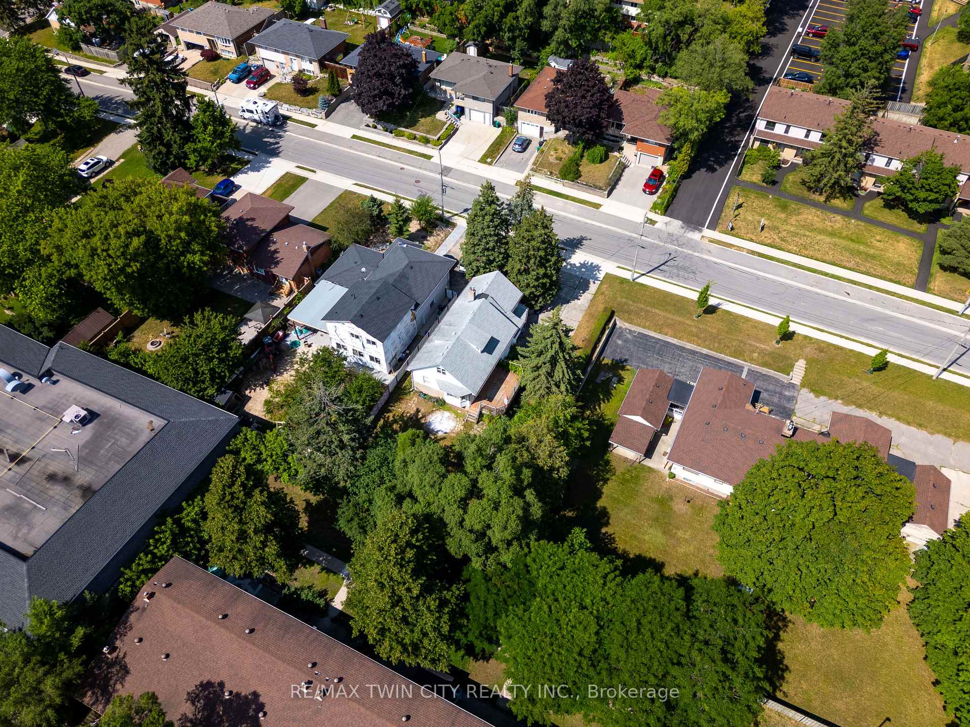 Photo 40 of 273 Thaler Avenue, Kitchener, Chicopee/Freeport — HOMEH