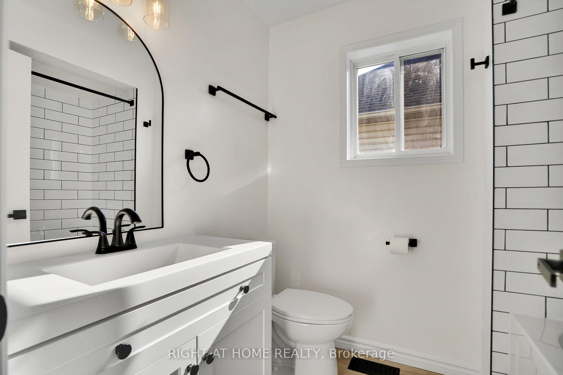 Photo 22 of 224 Hilltop Drive, North Dumfries, Ayr — HOMEH