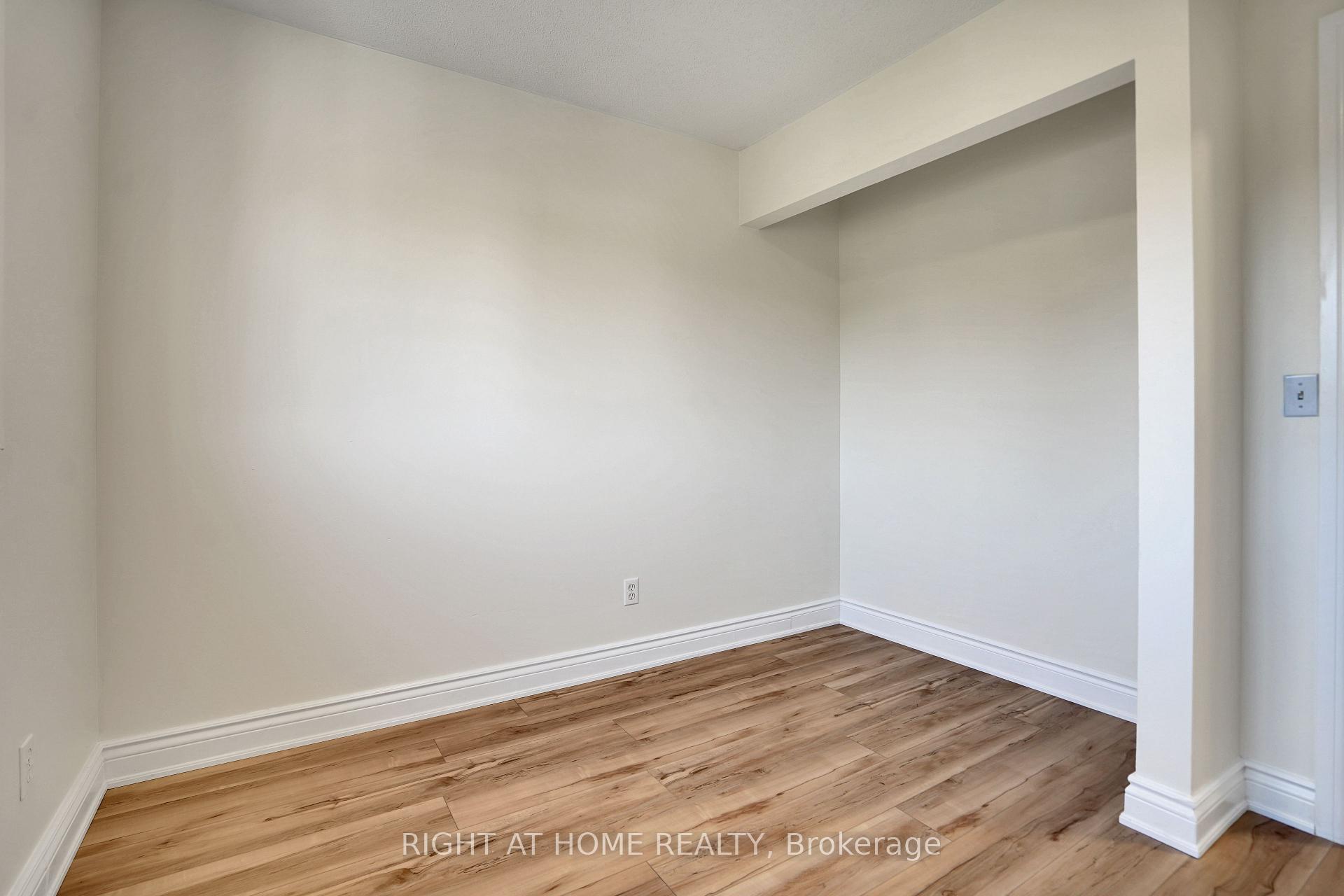 Photo 31 of 224 Hilltop Drive, North Dumfries, Ayr — HOMEH
