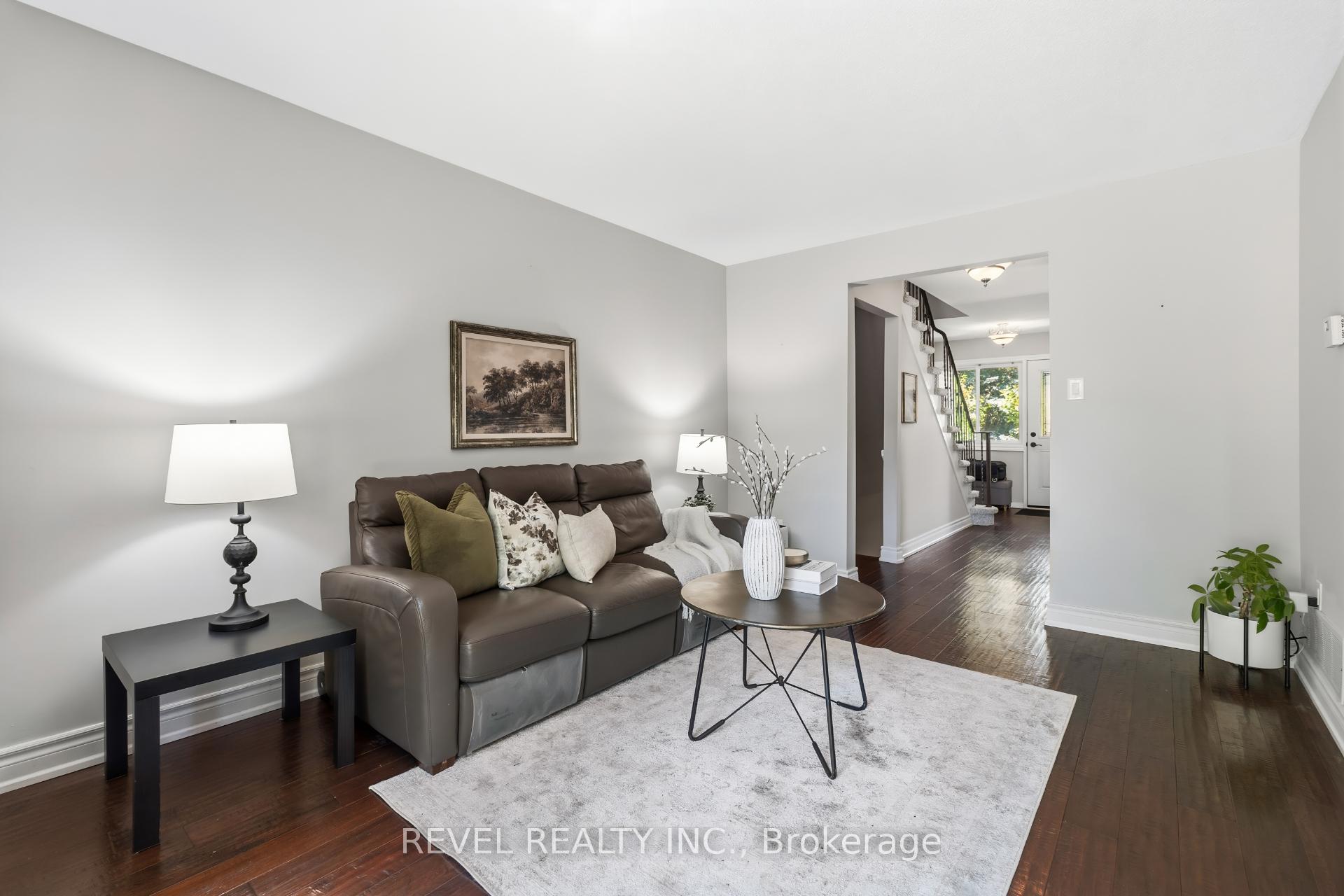 Photo 6 of 2996 Salerno Crescent, Mississauga, Meadowvale — HOMEH