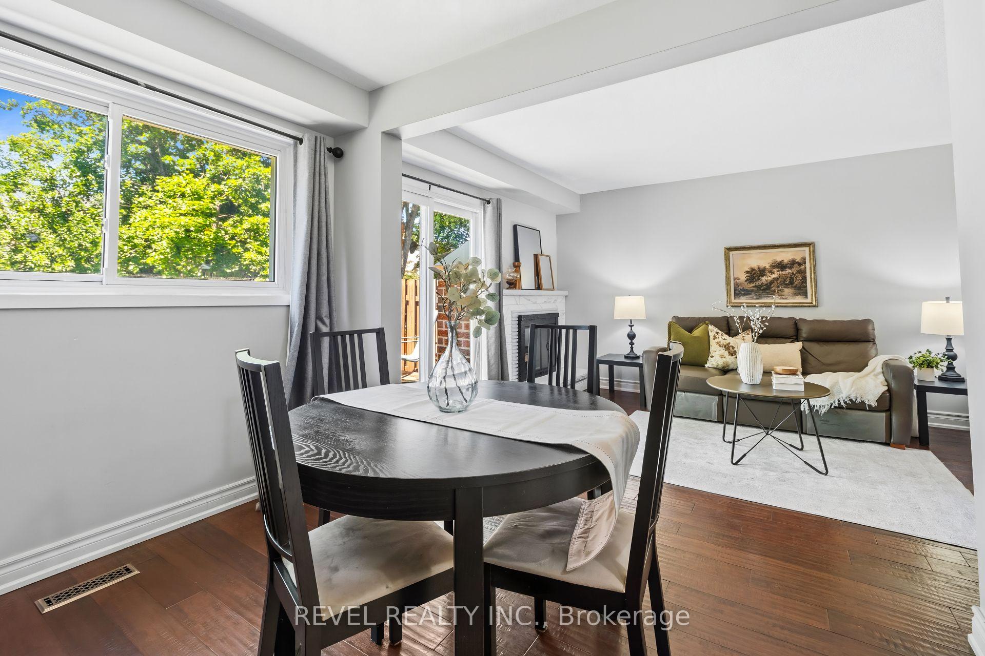 Photo 10 of 2996 Salerno Crescent, Mississauga, Meadowvale — HOMEH