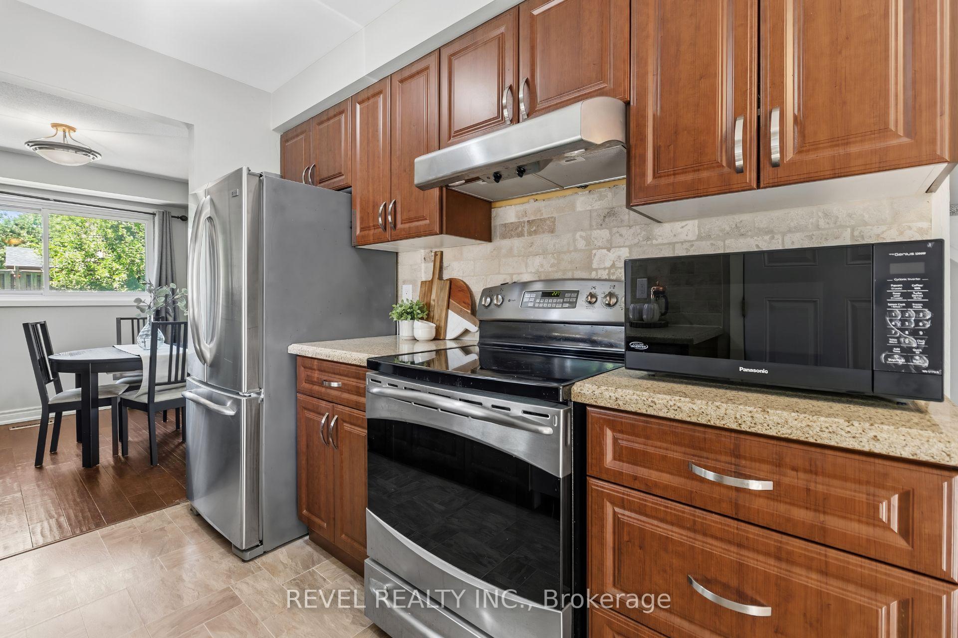 Photo 12 of 2996 Salerno Crescent, Mississauga, Meadowvale — HOMEH