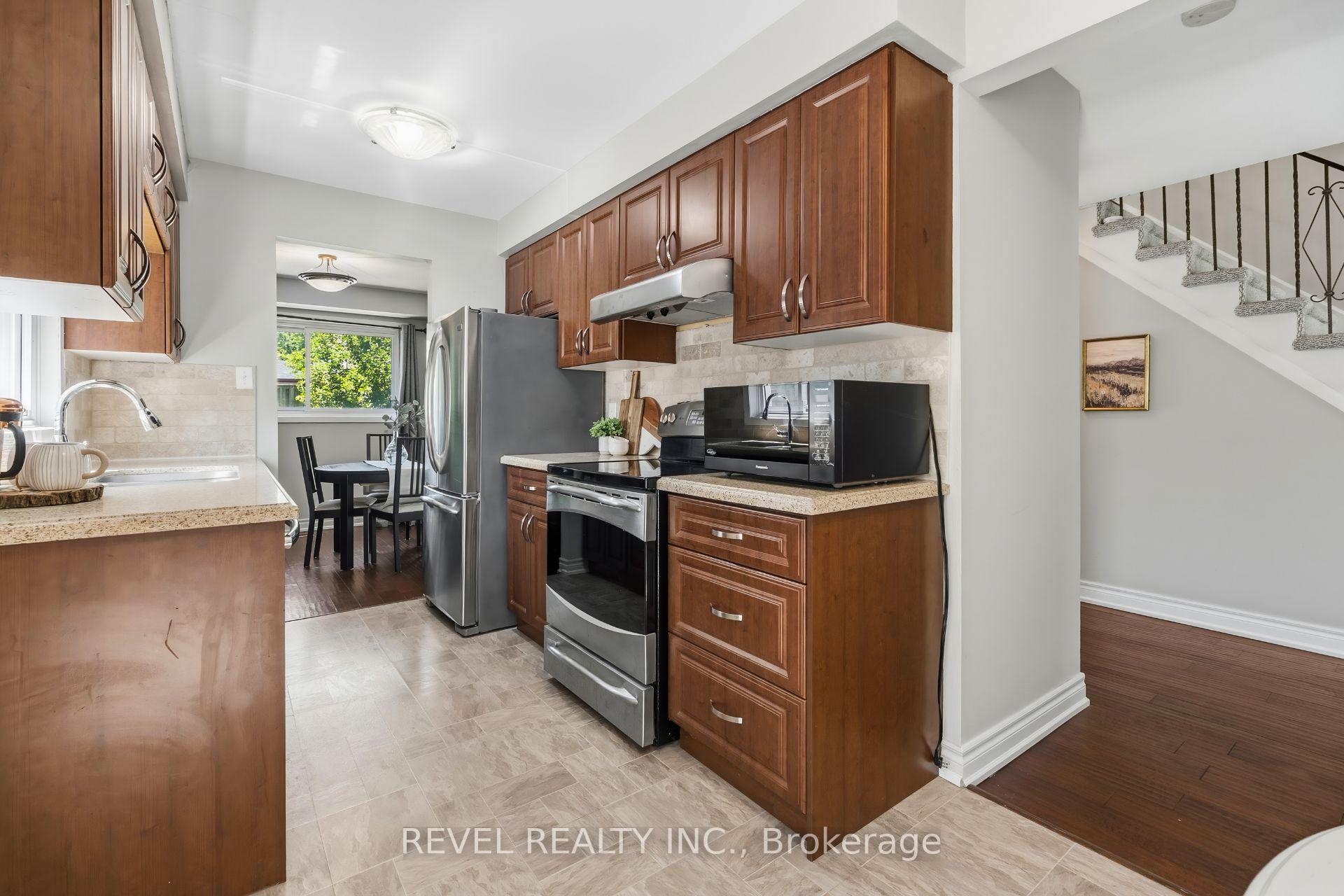 Photo 14 of 2996 Salerno Crescent, Mississauga, Meadowvale — HOMEH