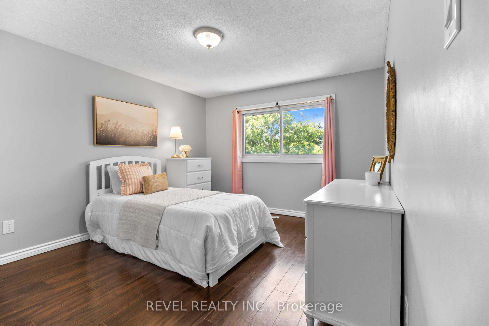 Photo 18 of 2996 Salerno Crescent, Mississauga, Meadowvale — HOMEH