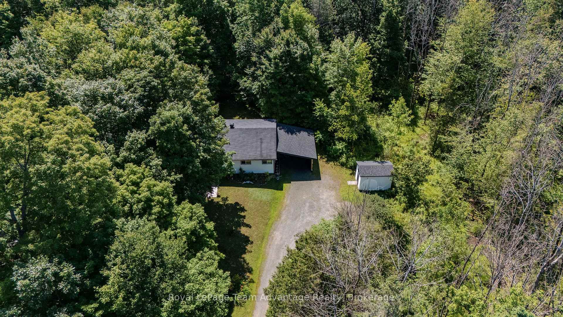 Photo 2 of 51 Miller Drive, McDougall — HOMEH