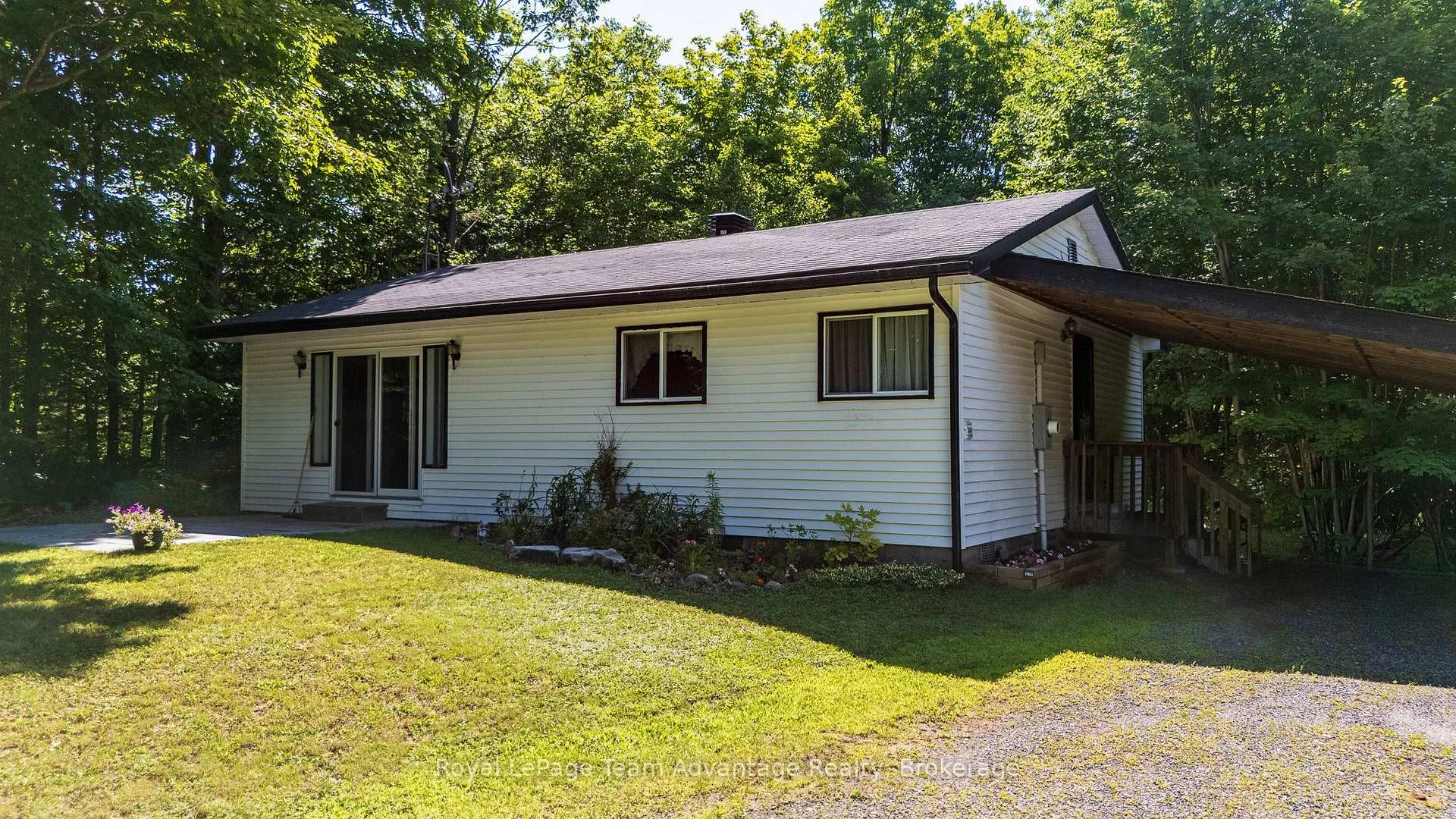 Photo 5 of 51 Miller Drive, McDougall — HOMEH