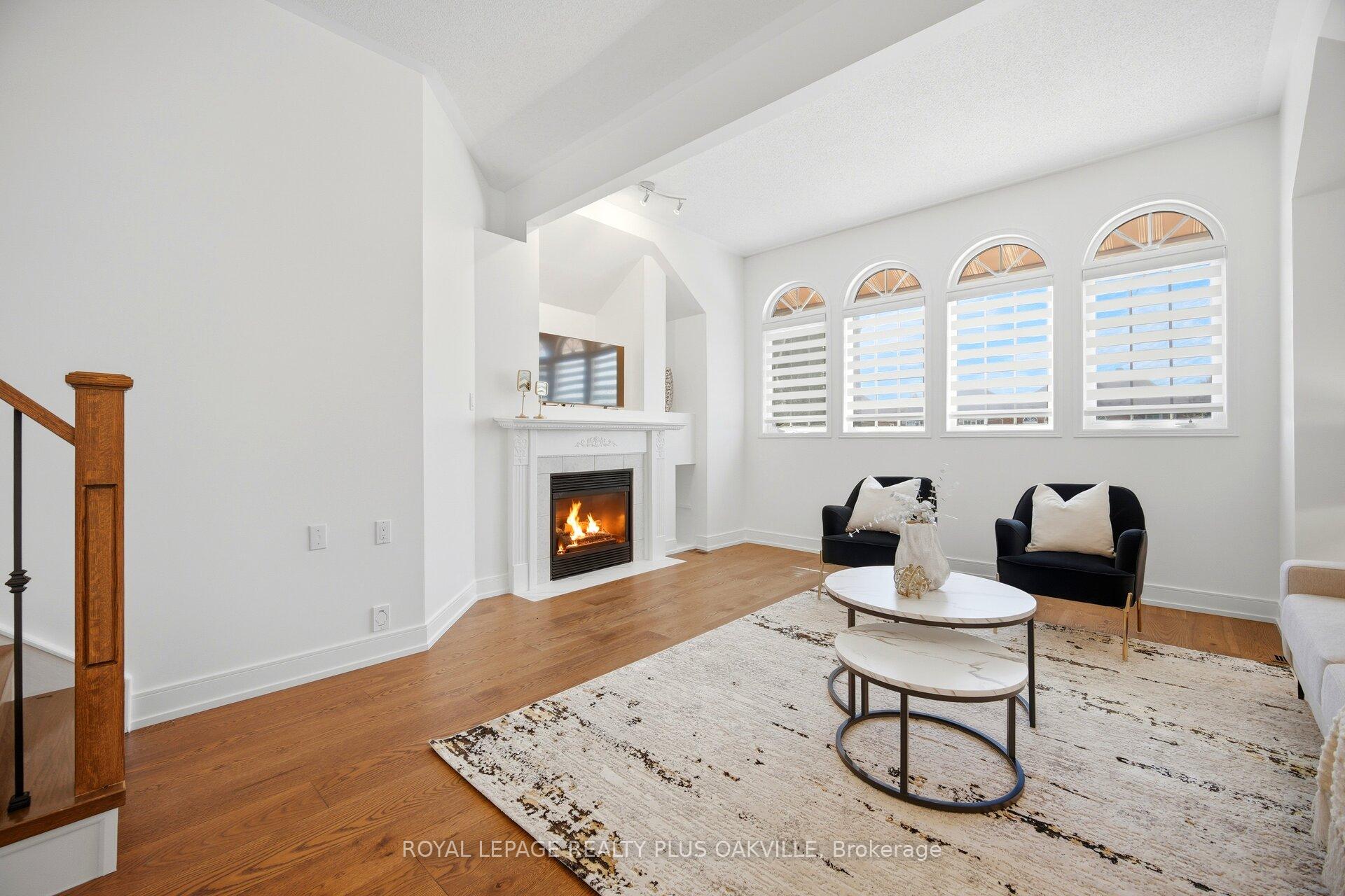 Photo 9 of 5275 Ruperts Gate Drive, Mississauga, Central Erin Mills — HOMEH