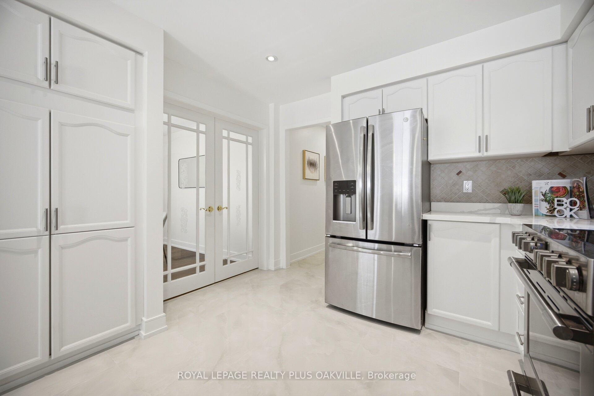 Photo 17 of 5275 Ruperts Gate Drive, Mississauga, Central Erin Mills — HOMEH