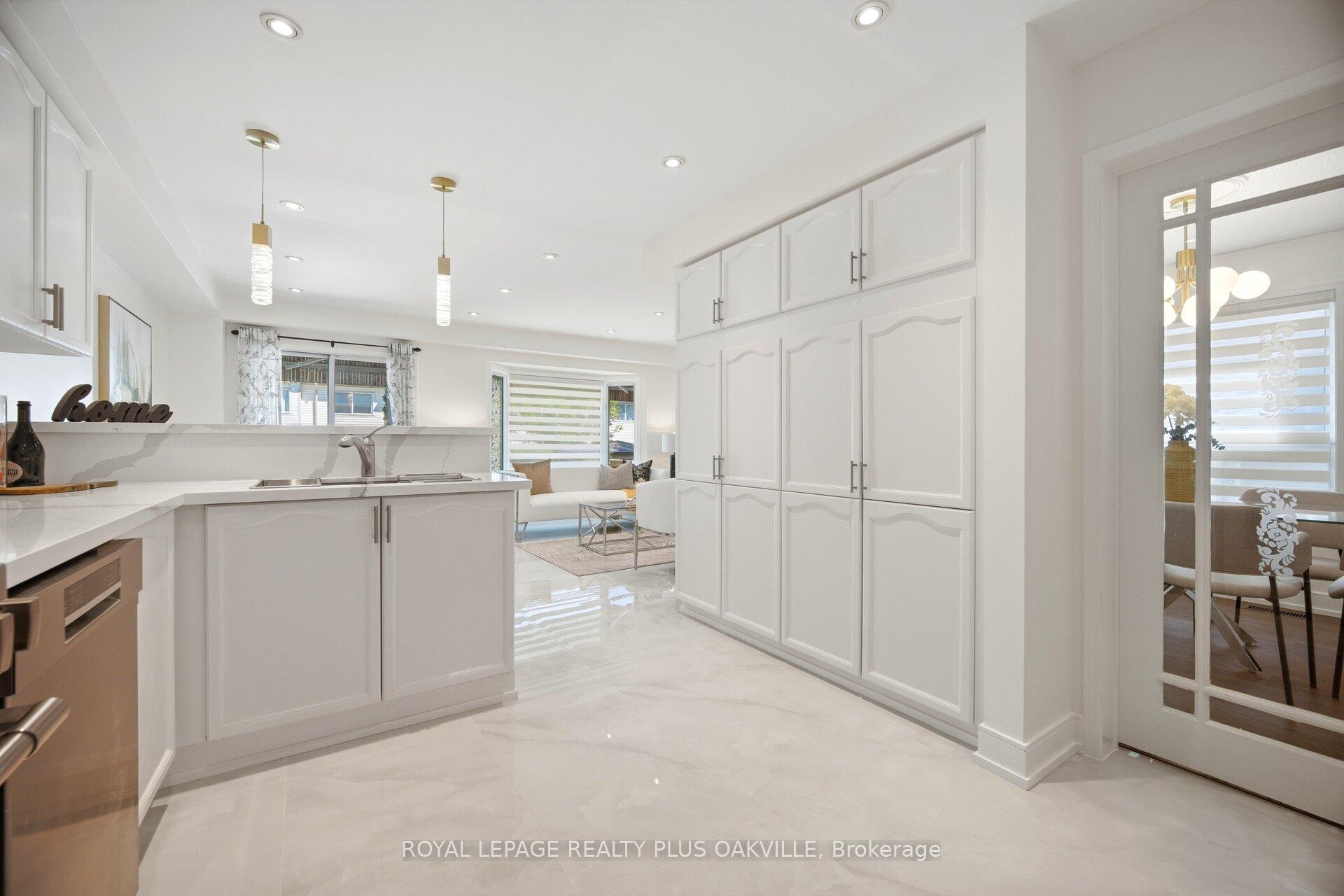 Photo 18 of 5275 Ruperts Gate Drive, Mississauga, Central Erin Mills — HOMEH
