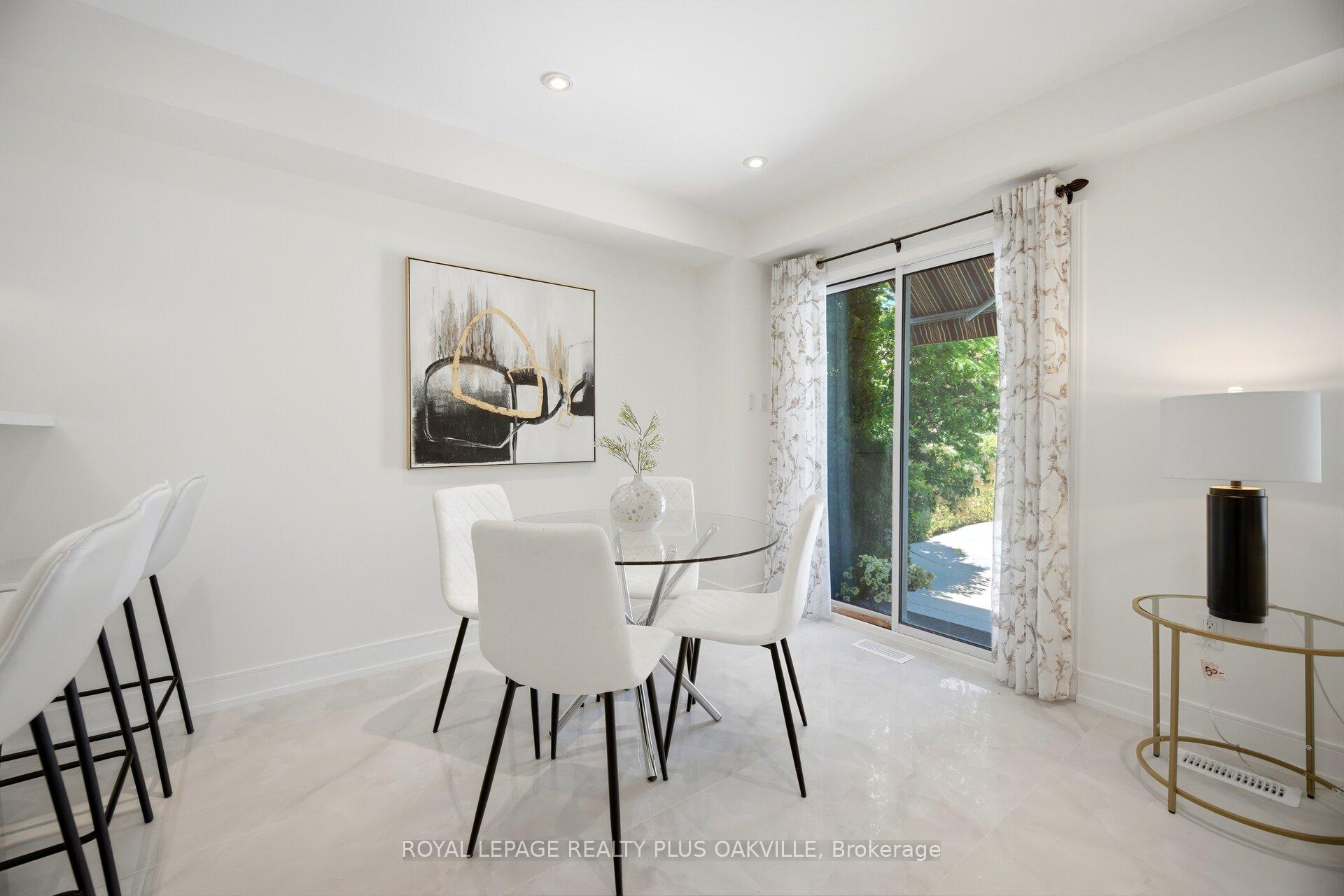 Photo 19 of 5275 Ruperts Gate Drive, Mississauga, Central Erin Mills — HOMEH