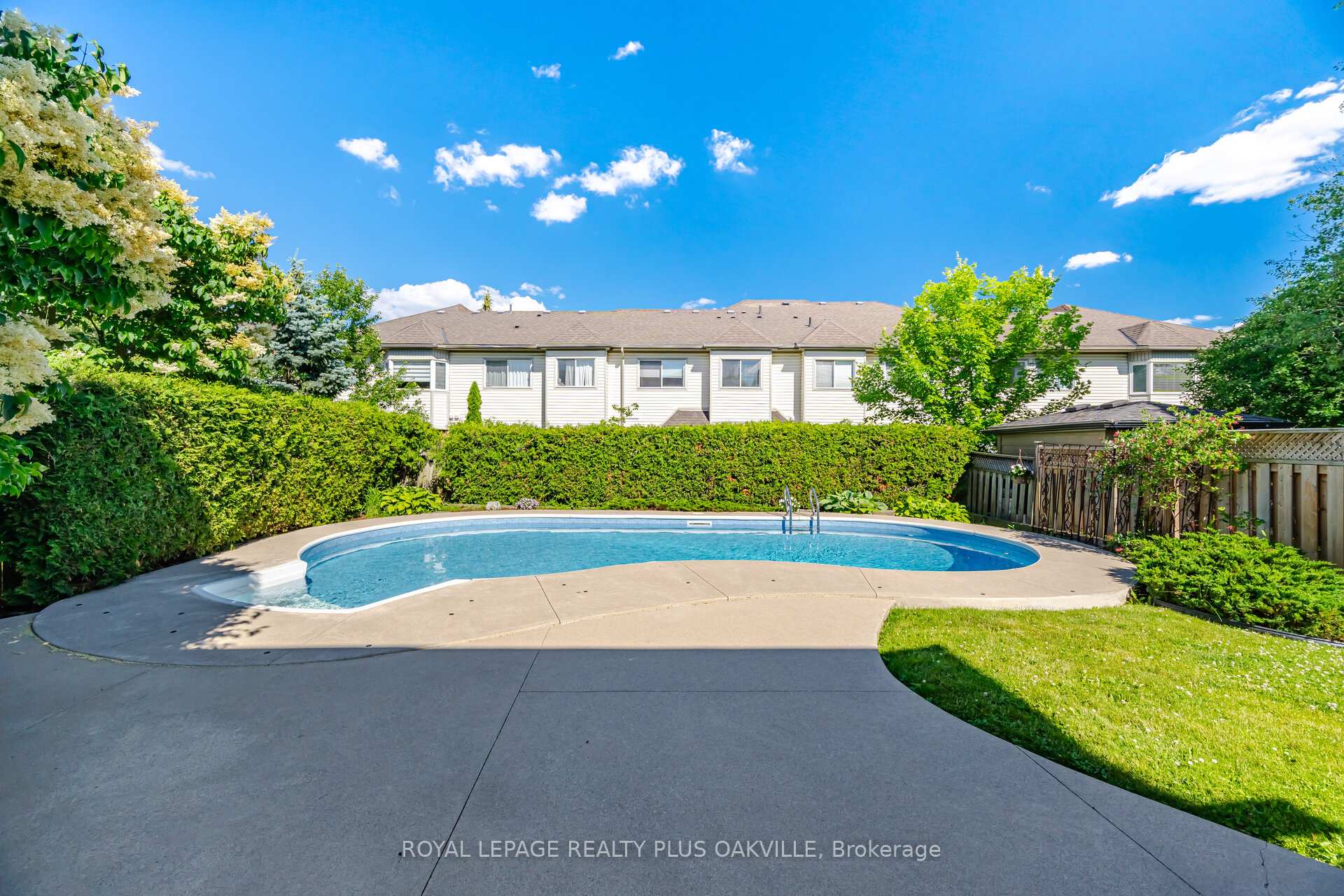 Photo 43 of 5275 Ruperts Gate Drive, Mississauga, Central Erin Mills — HOMEH