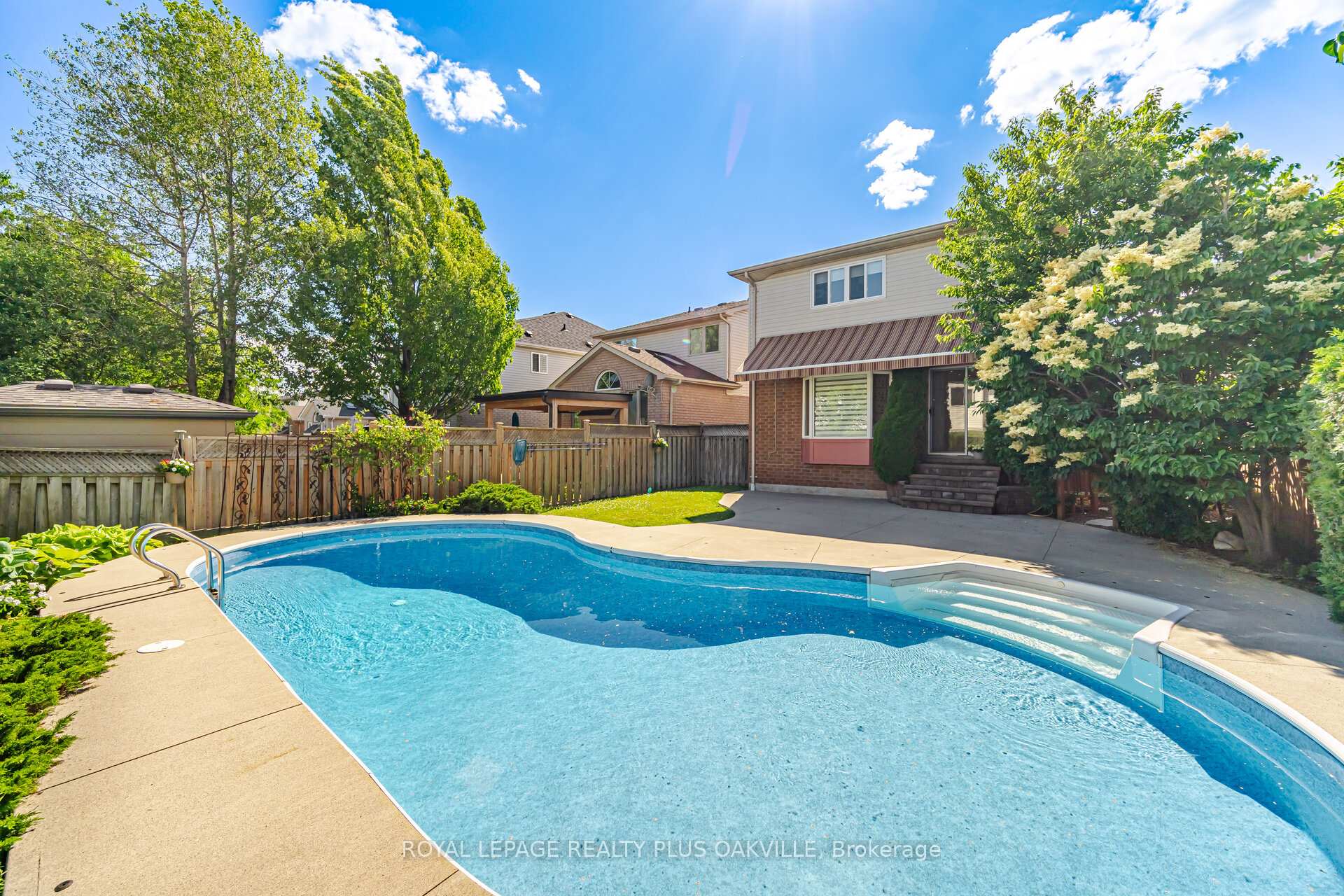 Photo 47 of 5275 Ruperts Gate Drive, Mississauga, Central Erin Mills — HOMEH