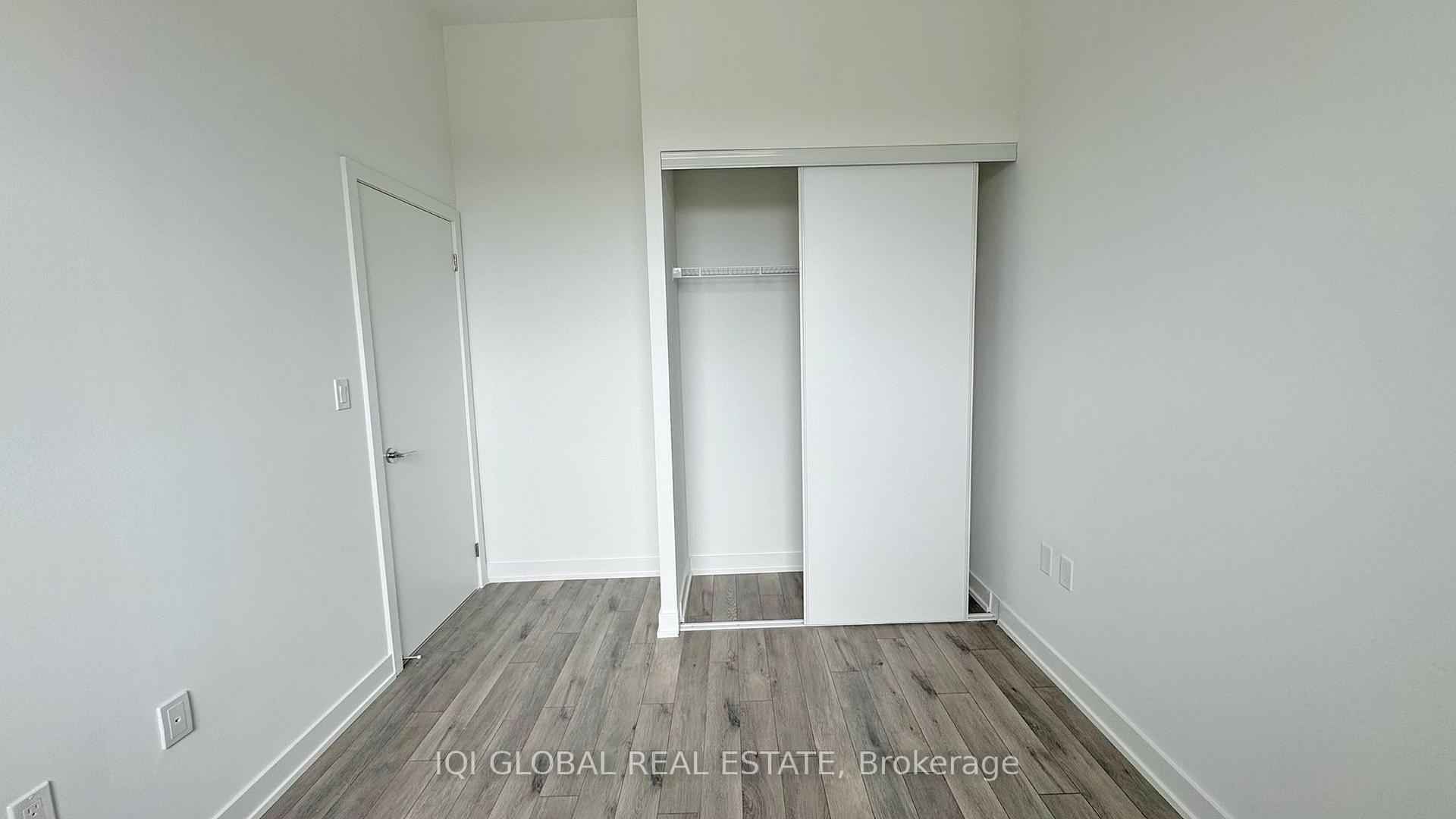 Photo 10 of Unit 556, 1005 Dundas Street E, Oakville, Joshua Meadows — HOMEH