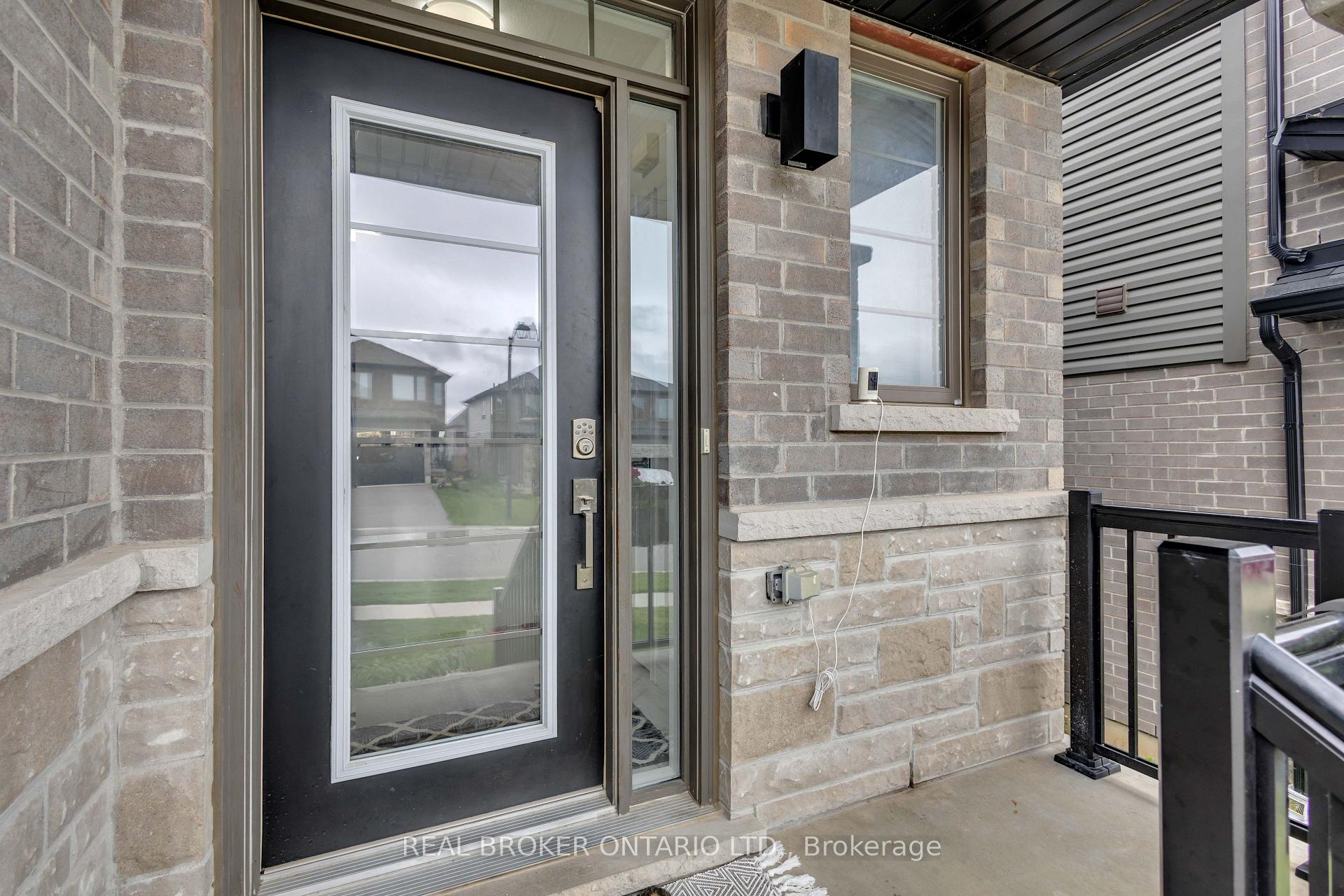 Photo 3 of 26 Baker Lane, Brant, Paris — HOMEH