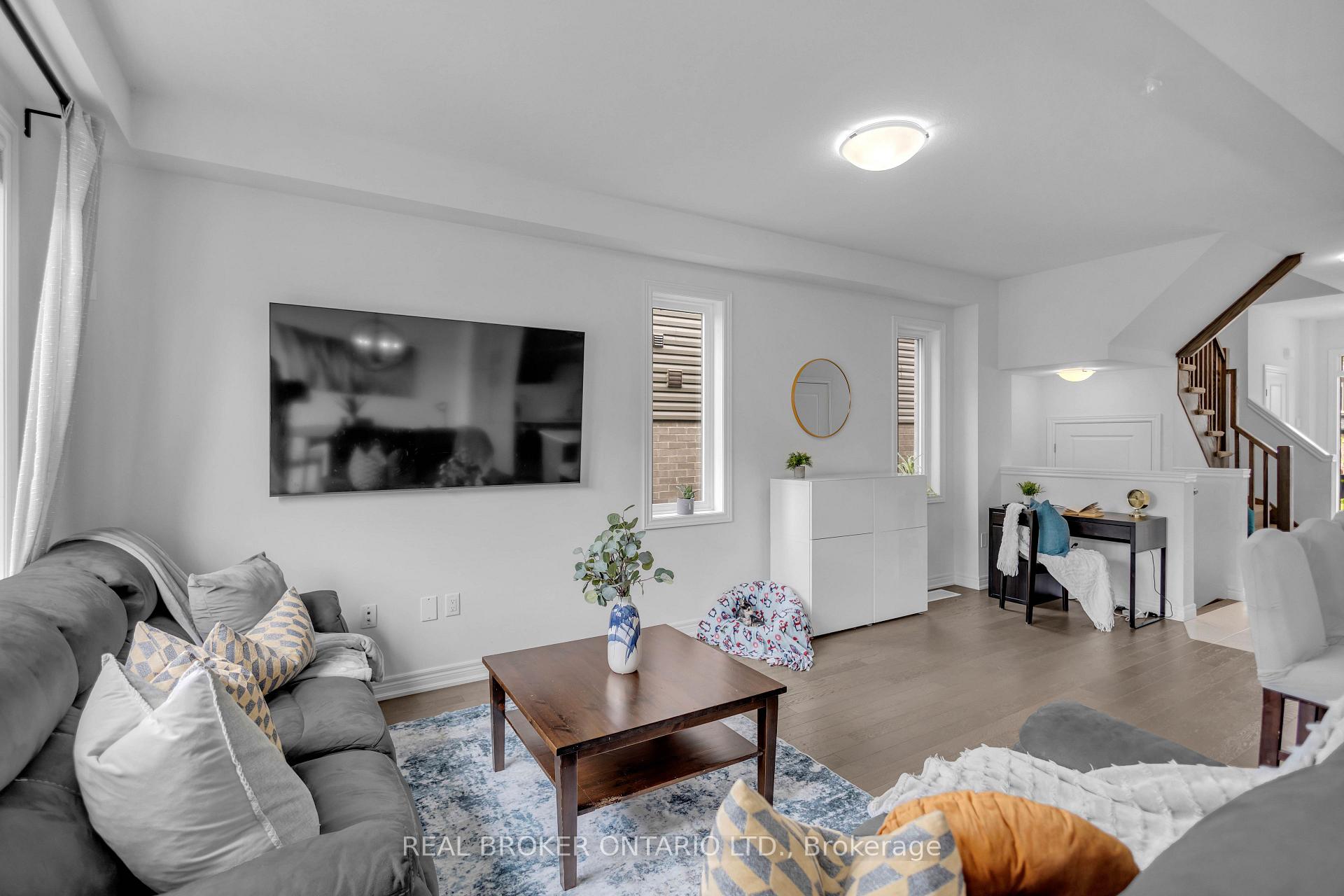 Photo 8 of 26 Baker Lane, Brant, Paris — HOMEH