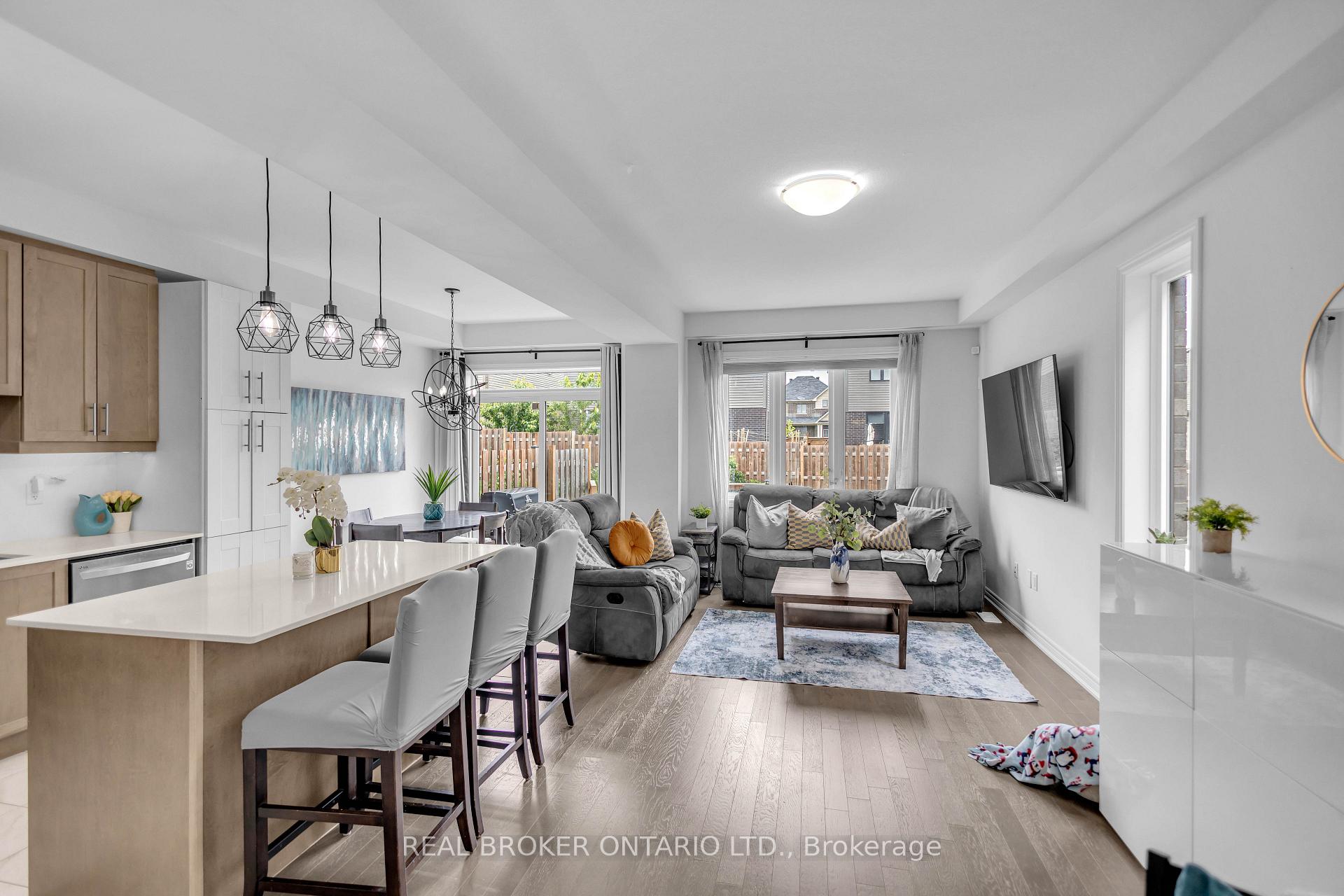 Photo 9 of 26 Baker Lane, Brant, Paris — HOMEH