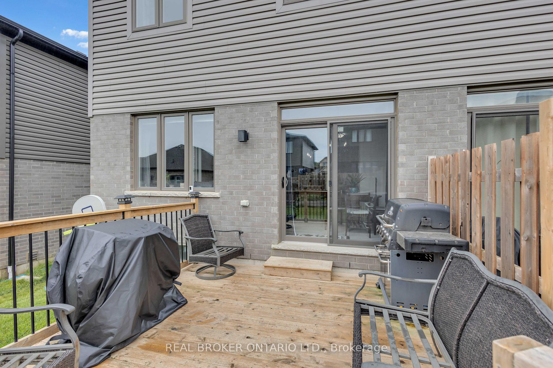 Photo 35 of 26 Baker Lane, Brant, Paris — HOMEH