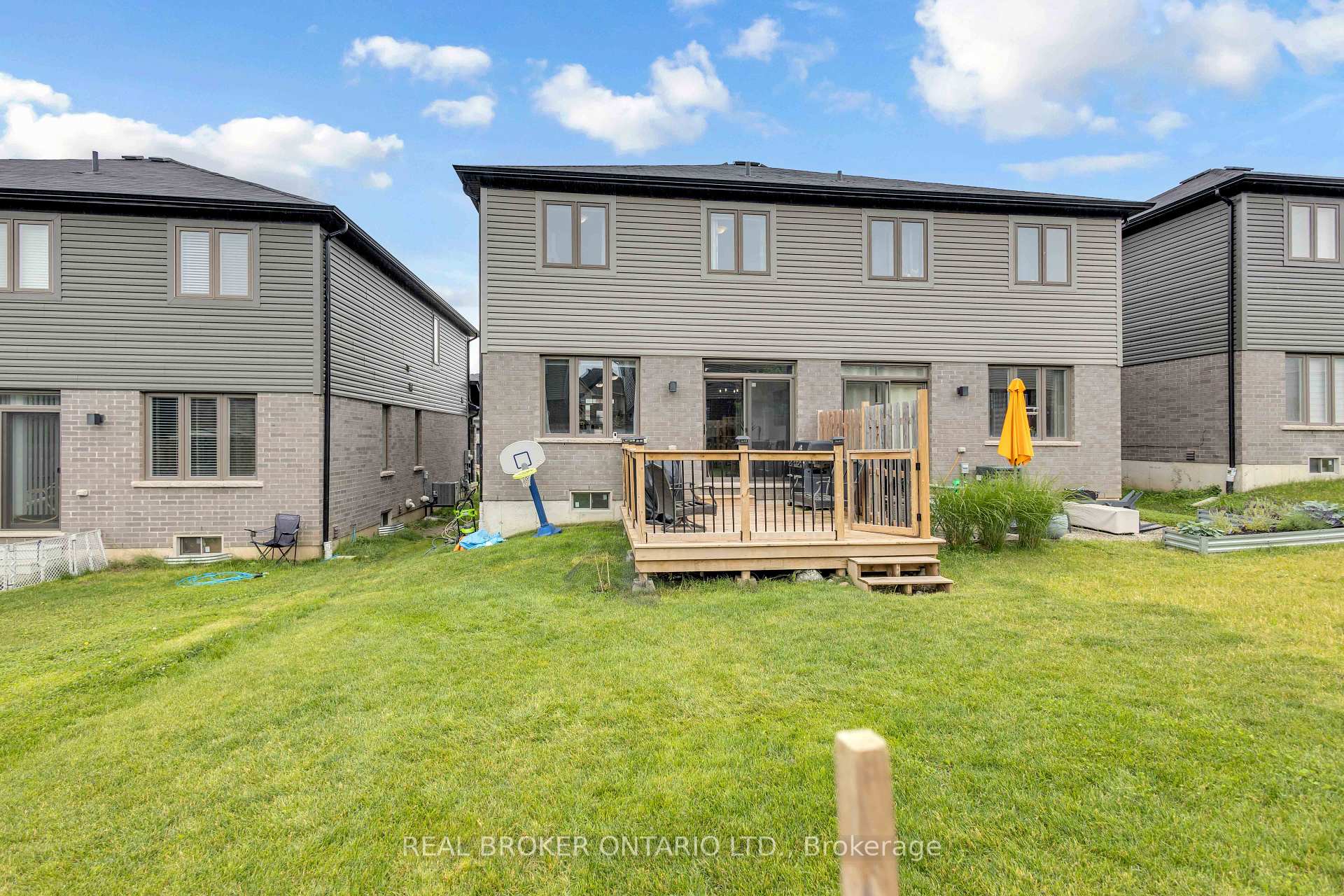 Photo 38 of 26 Baker Lane, Brant, Paris — HOMEH