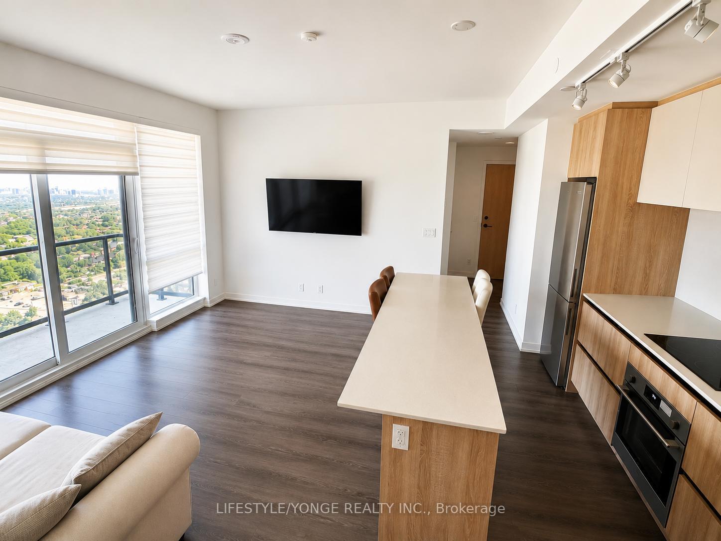Photo 3 of Unit B-2403, 7950 Bathurst Street, Vaughan, Beverley Glen — HOMEH