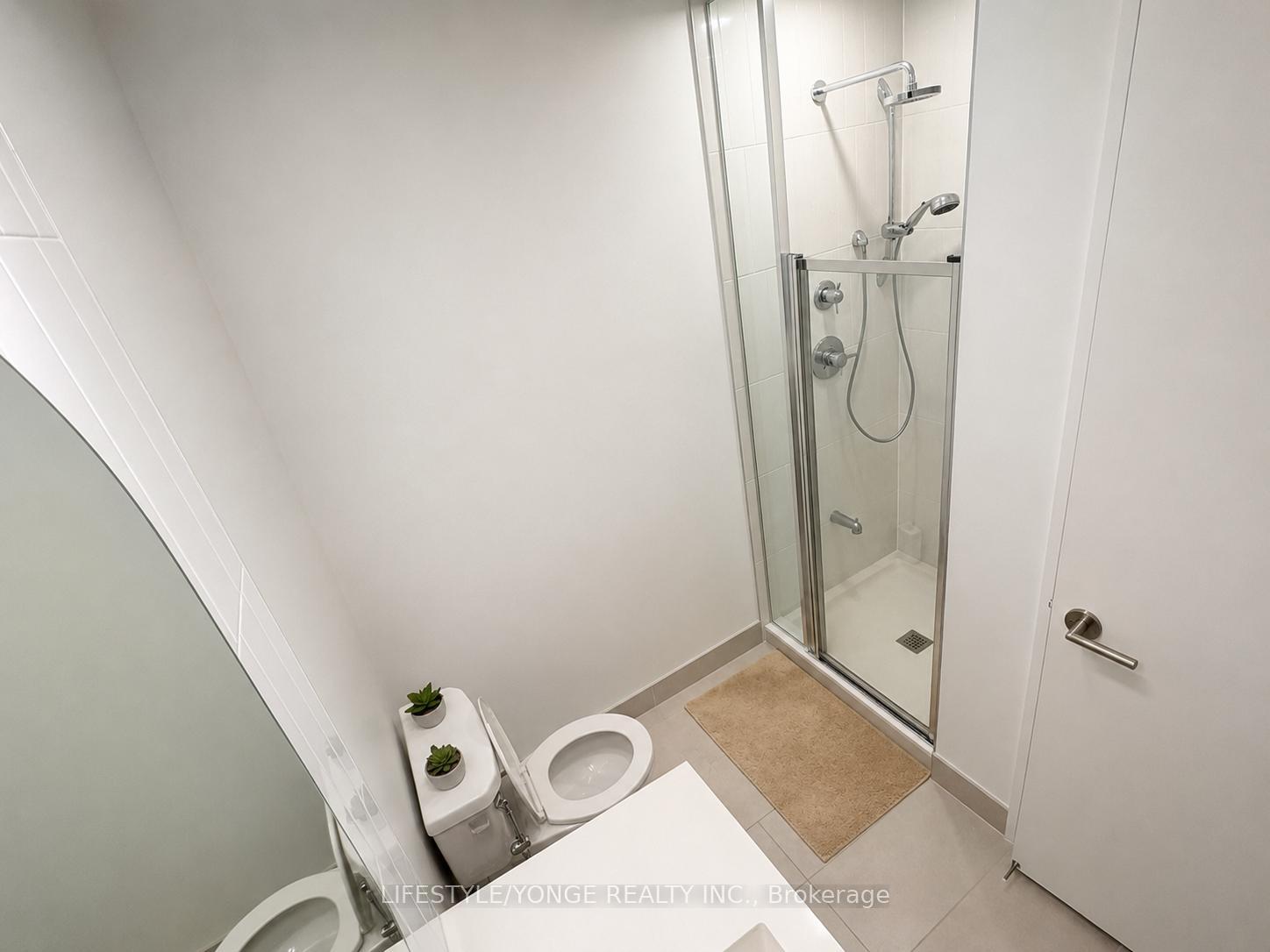 Photo 6 of Unit B-2403, 7950 Bathurst Street, Vaughan, Beverley Glen — HOMEH