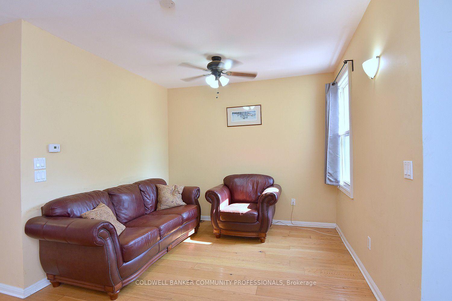 Photo 8 of 180 Province Street N, Hamilton, Crown Point — HOMEH