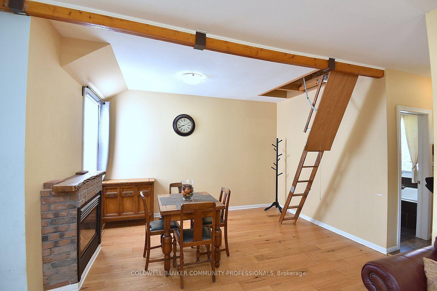Photo 13 of 180 Province Street N, Hamilton, Crown Point — HOMEH