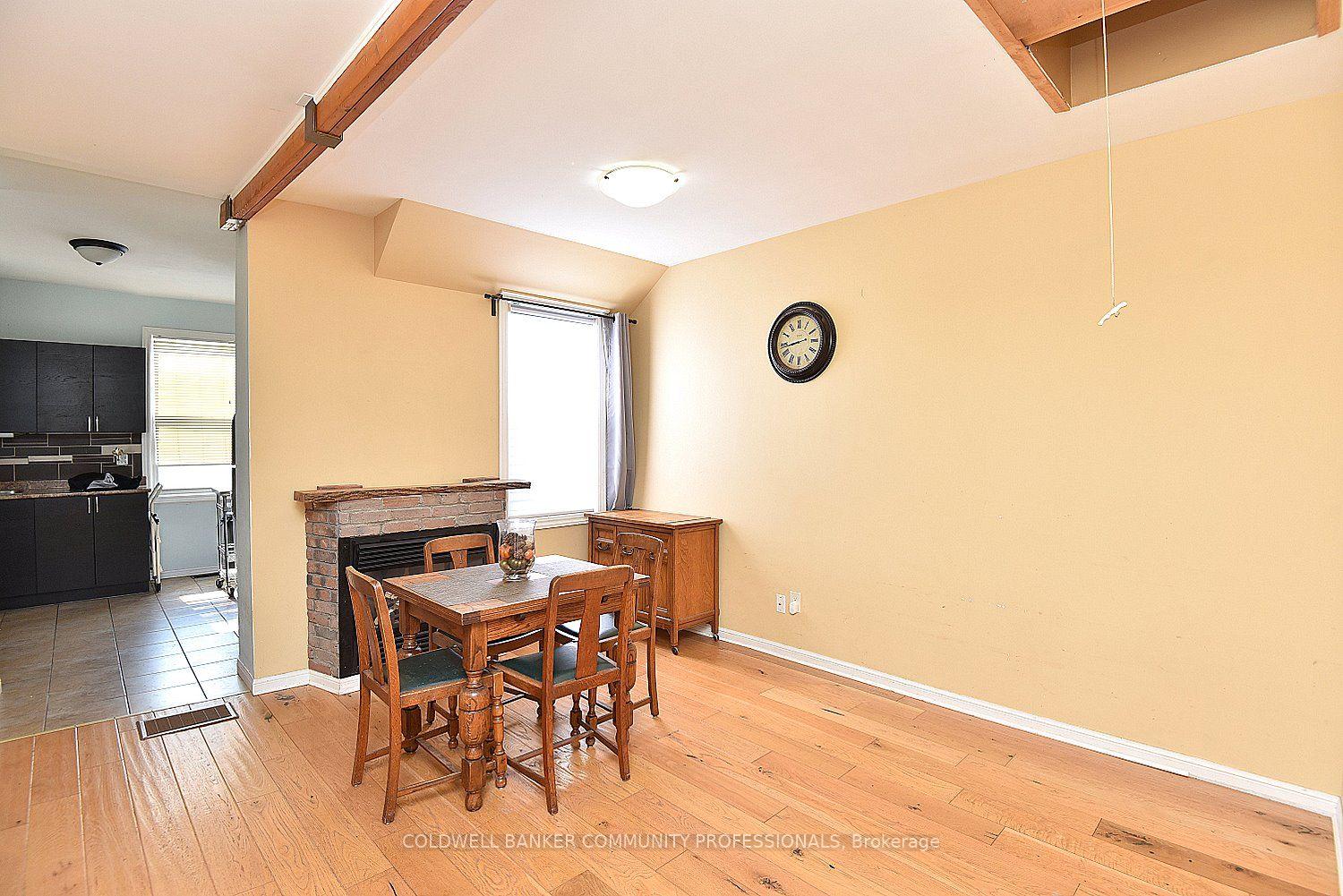 Photo 14 of 180 Province Street N, Hamilton, Crown Point — HOMEH
