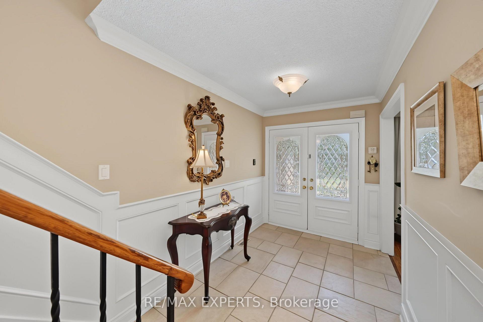 Photo 3 of 2387 Chilsworthy Avenue, Mississauga, Cooksville — HOMEH