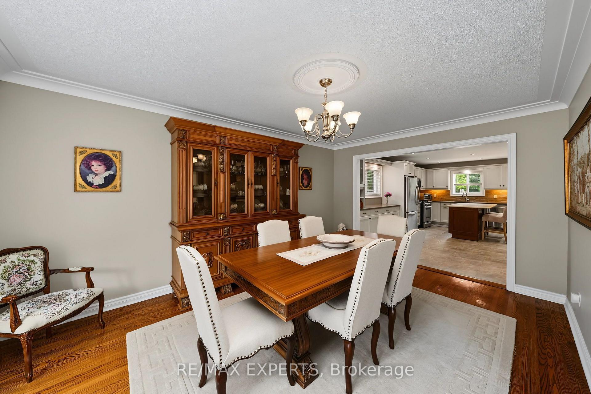 Photo 5 of 2387 Chilsworthy Avenue, Mississauga, Cooksville — HOMEH