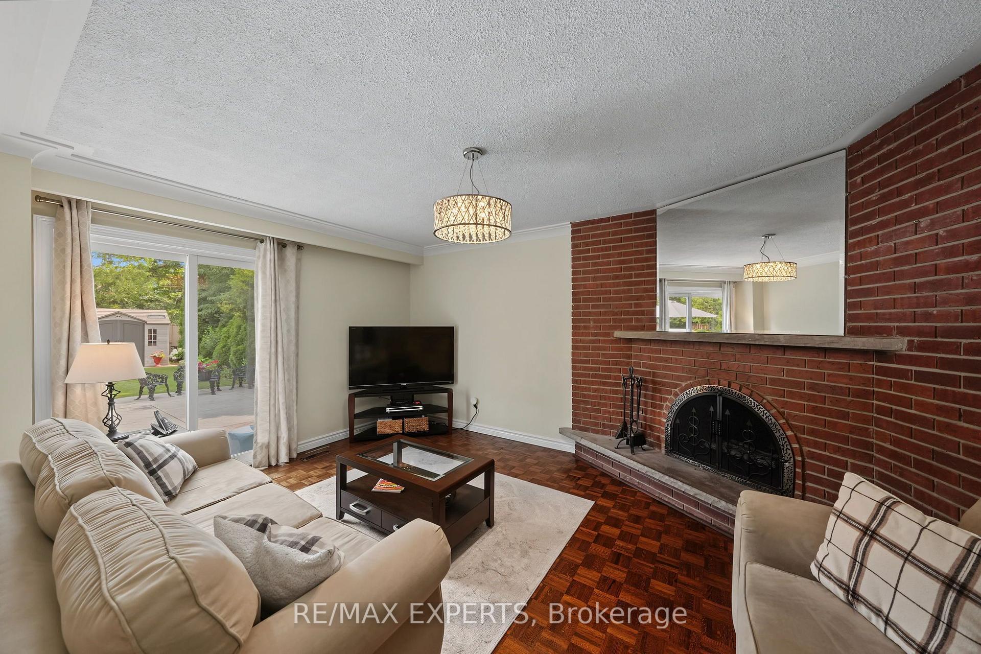 Photo 16 of 2387 Chilsworthy Avenue, Mississauga, Cooksville — HOMEH
