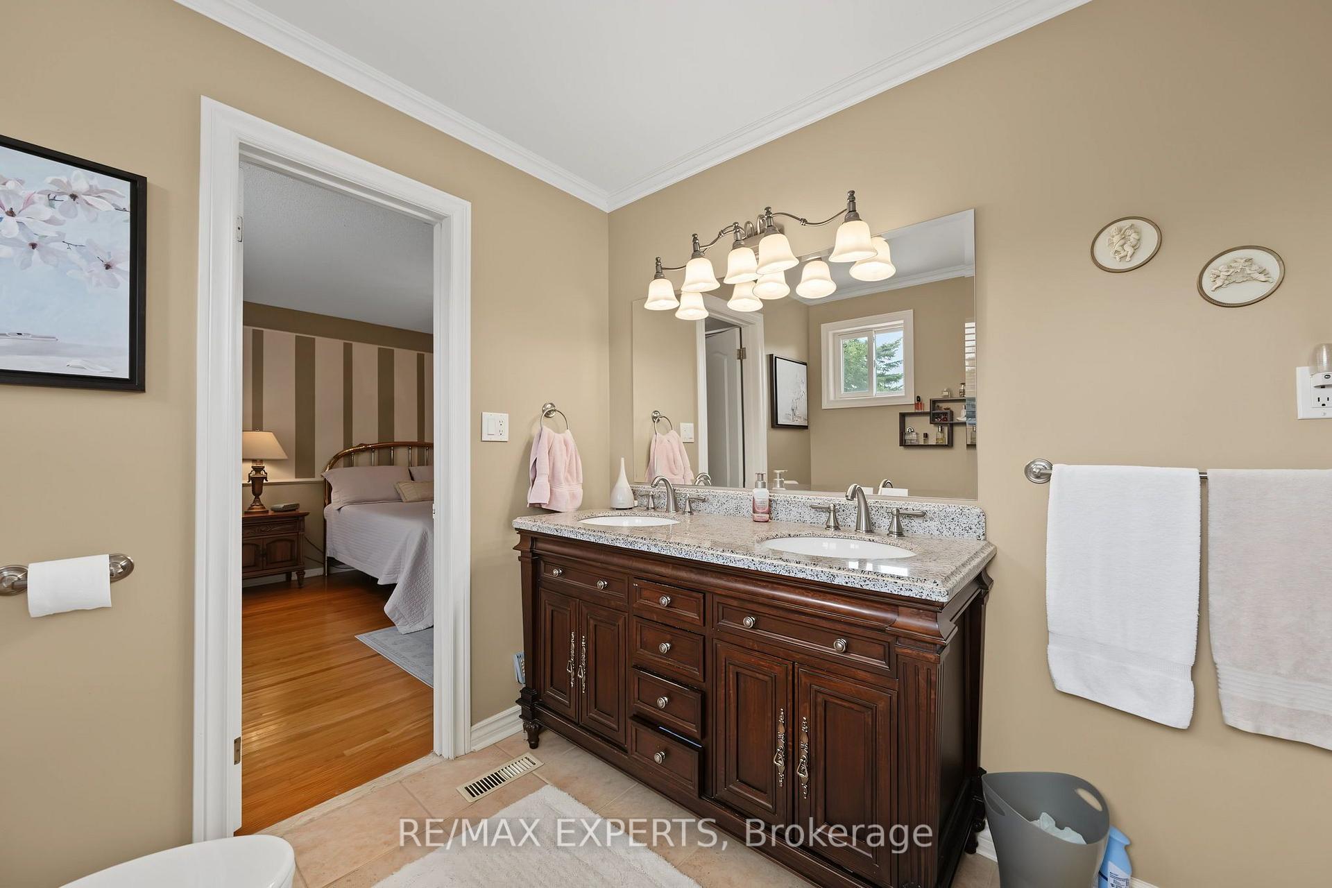 Photo 22 of 2387 Chilsworthy Avenue, Mississauga, Cooksville — HOMEH