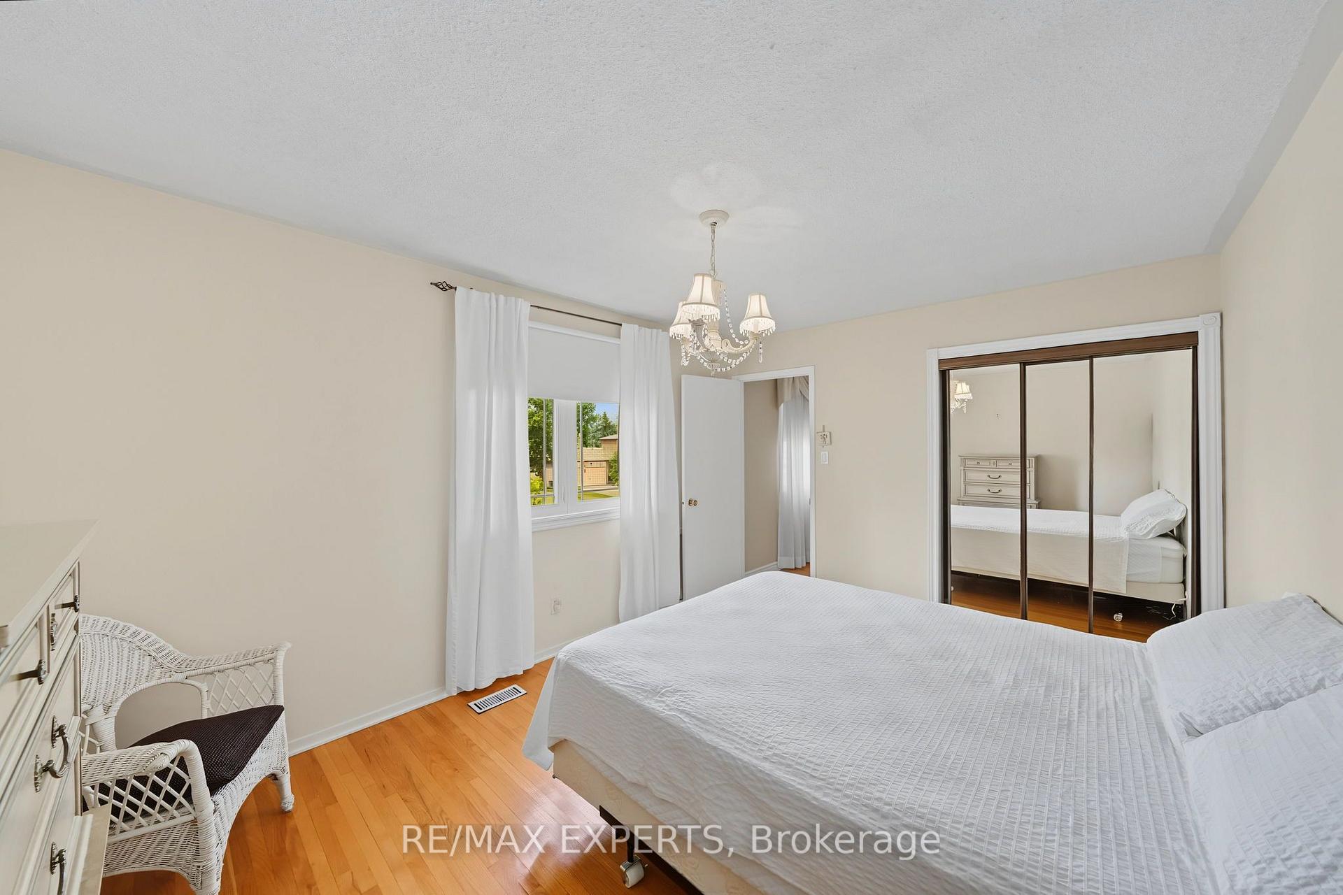 Photo 25 of 2387 Chilsworthy Avenue, Mississauga, Cooksville — HOMEH