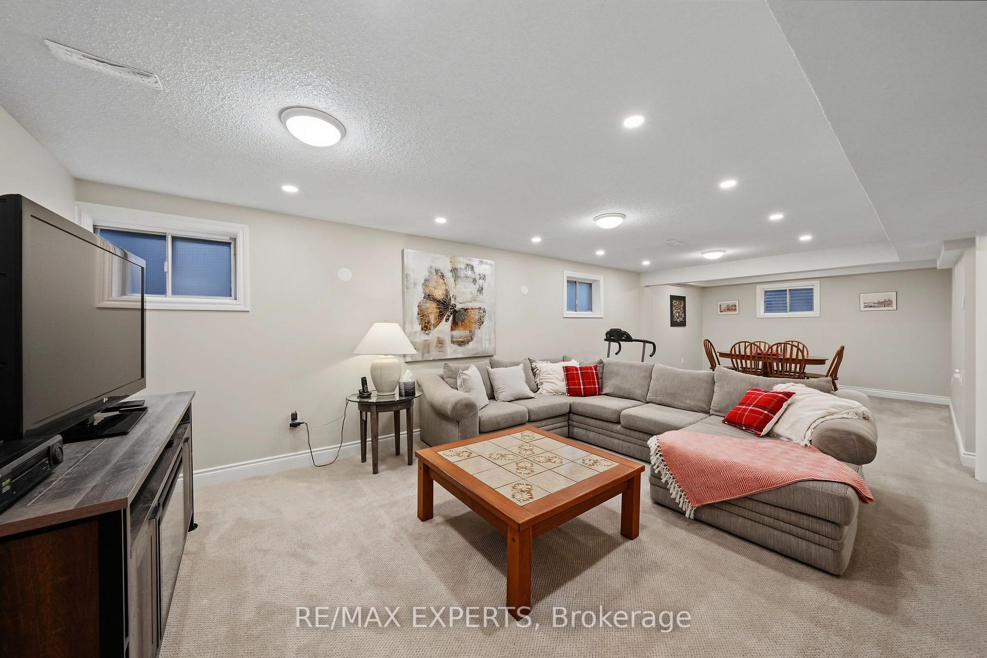 Photo 26 of 2387 Chilsworthy Avenue, Mississauga, Cooksville — HOMEH