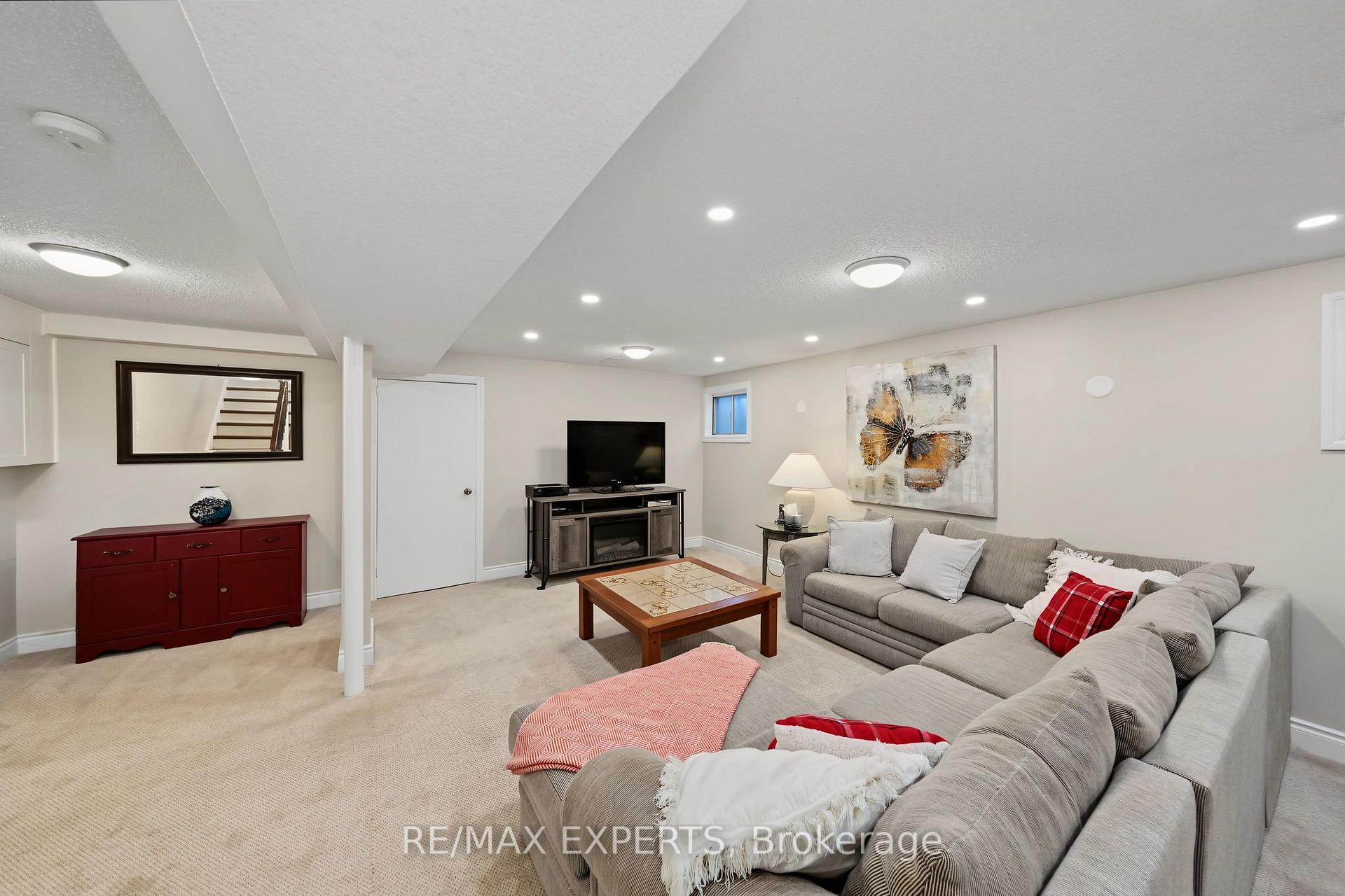 Photo 28 of 2387 Chilsworthy Avenue, Mississauga, Cooksville — HOMEH