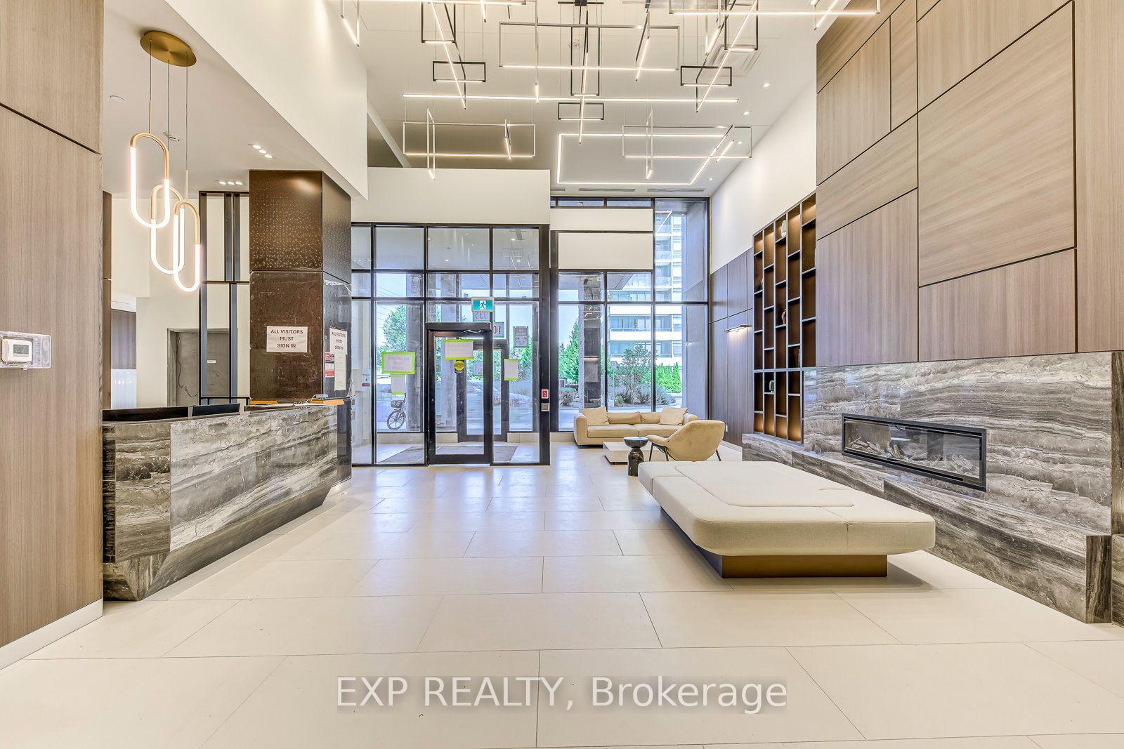 Photo 3 of Unit 1605, 1035 Southdown Road, Mississauga, Clarkson — HOMEH
