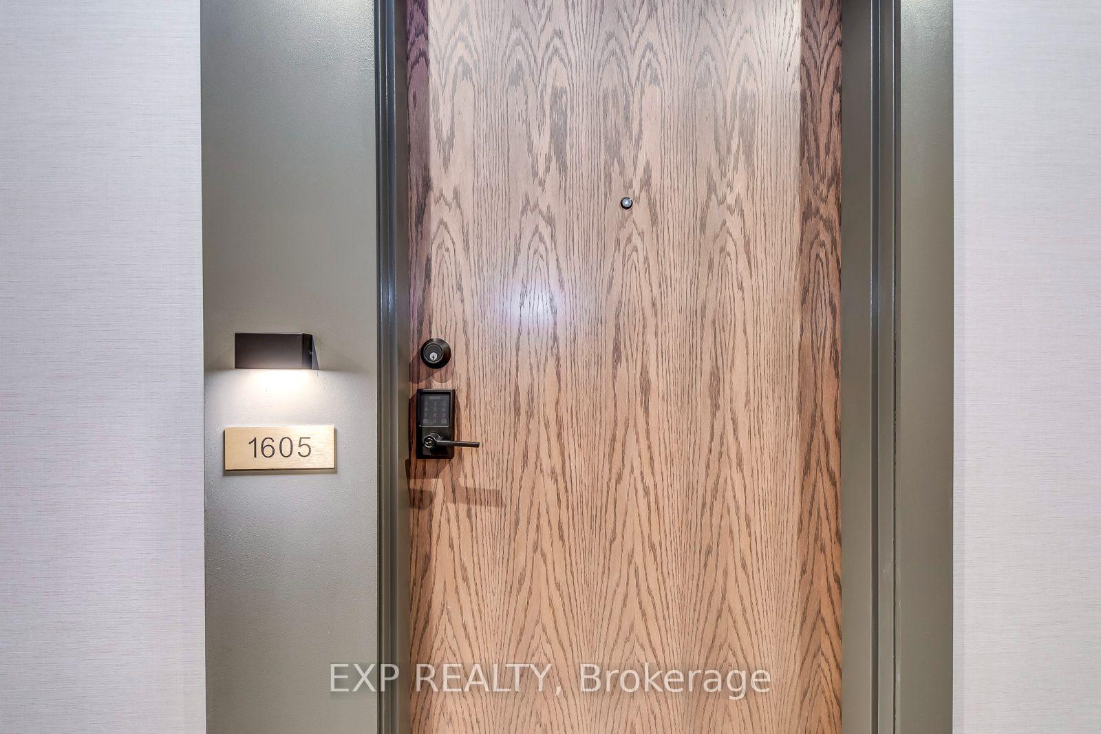 Photo 5 of Unit 1605, 1035 Southdown Road, Mississauga, Clarkson — HOMEH