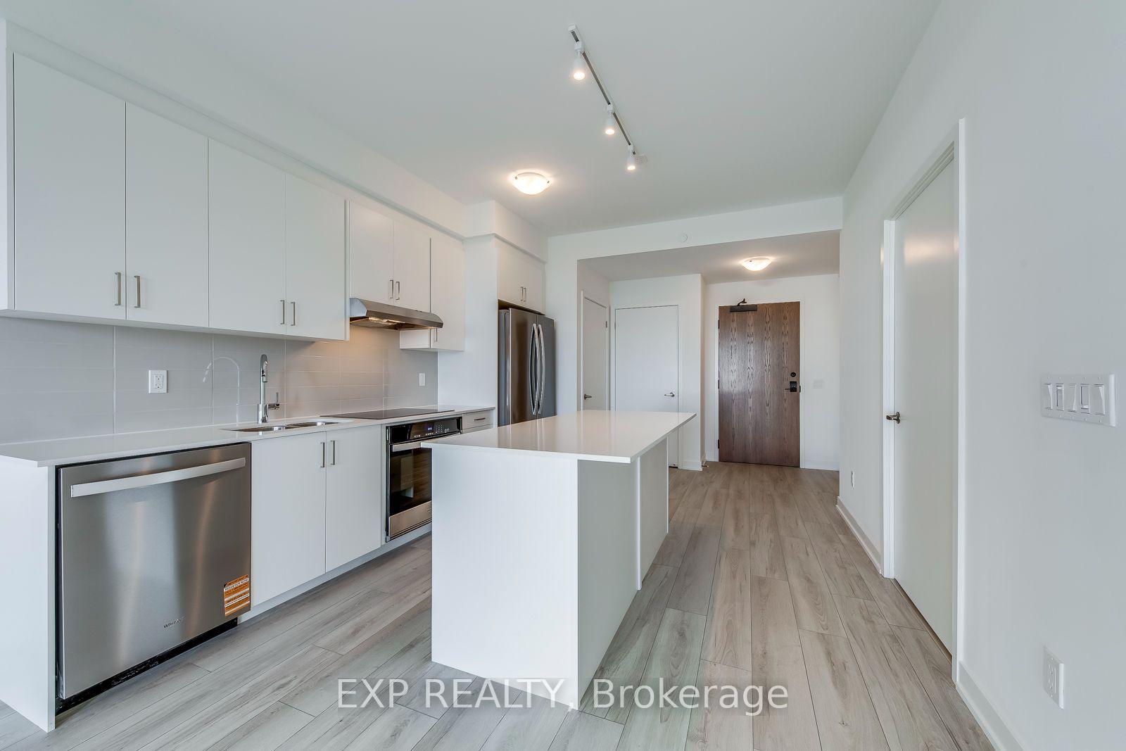 Photo 8 of Unit 1605, 1035 Southdown Road, Mississauga, Clarkson — HOMEH